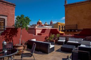 Alquiler Vacacional - HERMOSA CASA EN EL CENTRO HISTORICO DE QUERETARO  CON 6 HABITACIONES