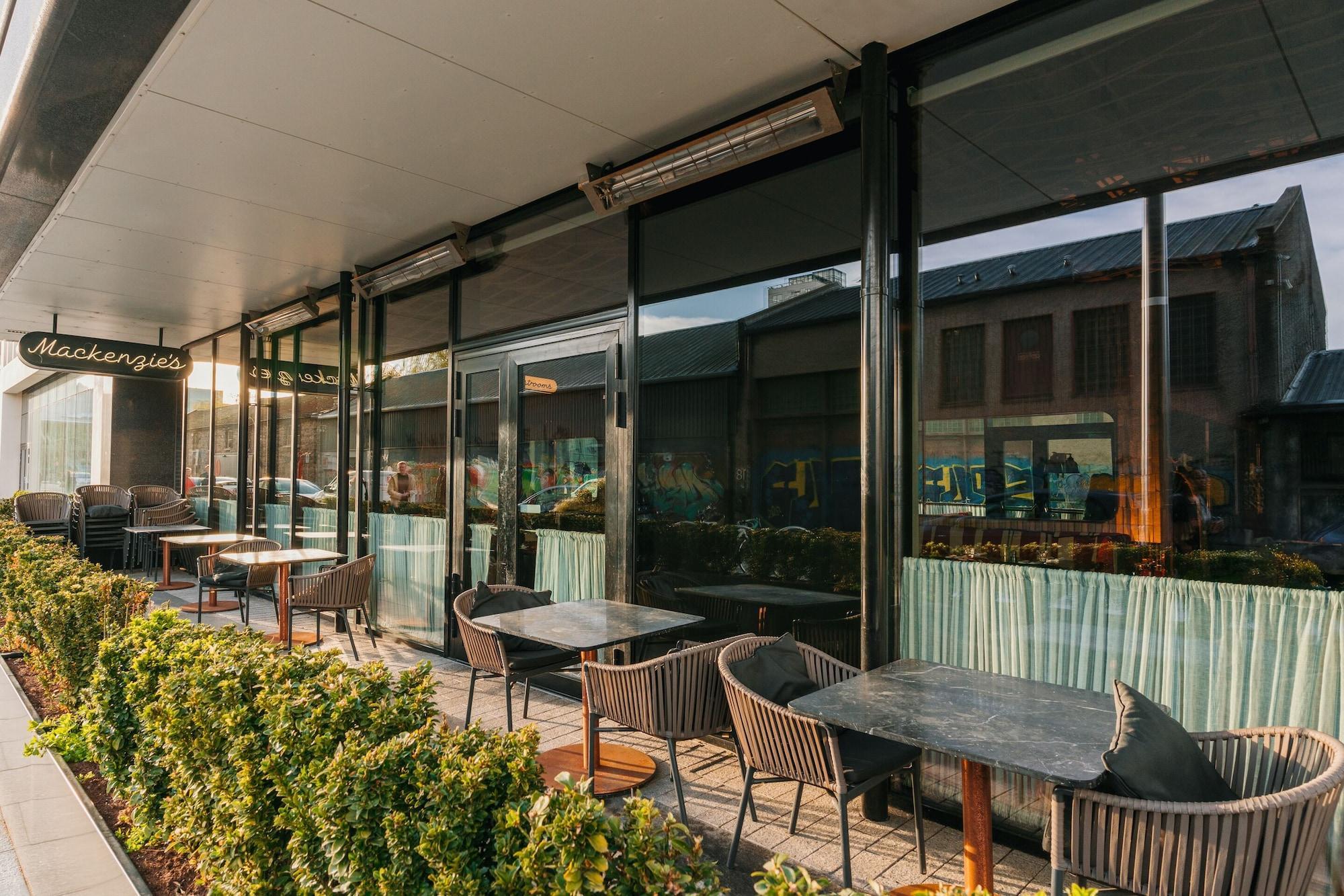 Restaurant Sonder at Britain Quay