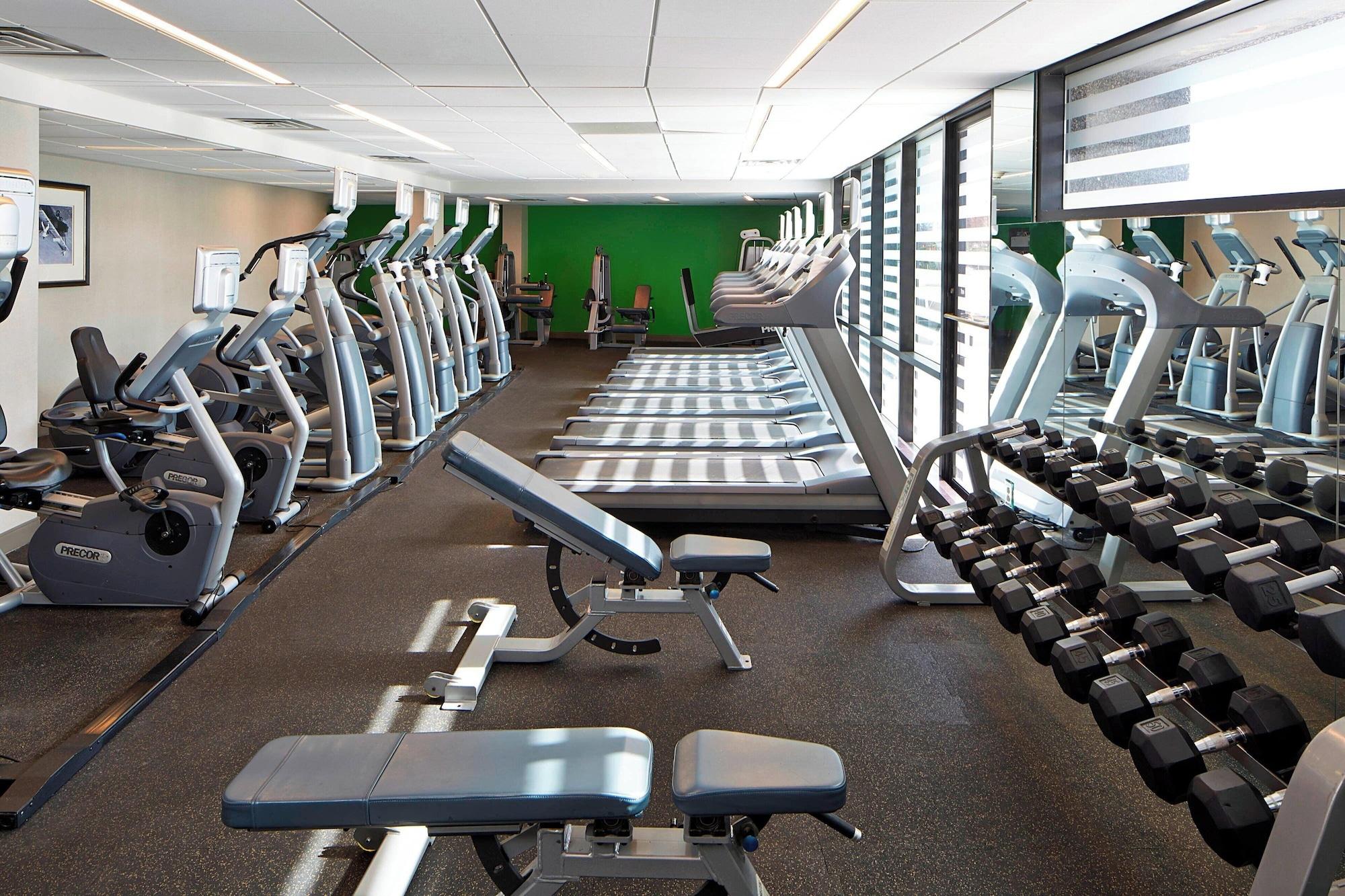 Gimnasio Renaissance St. Louis Airport Hotel