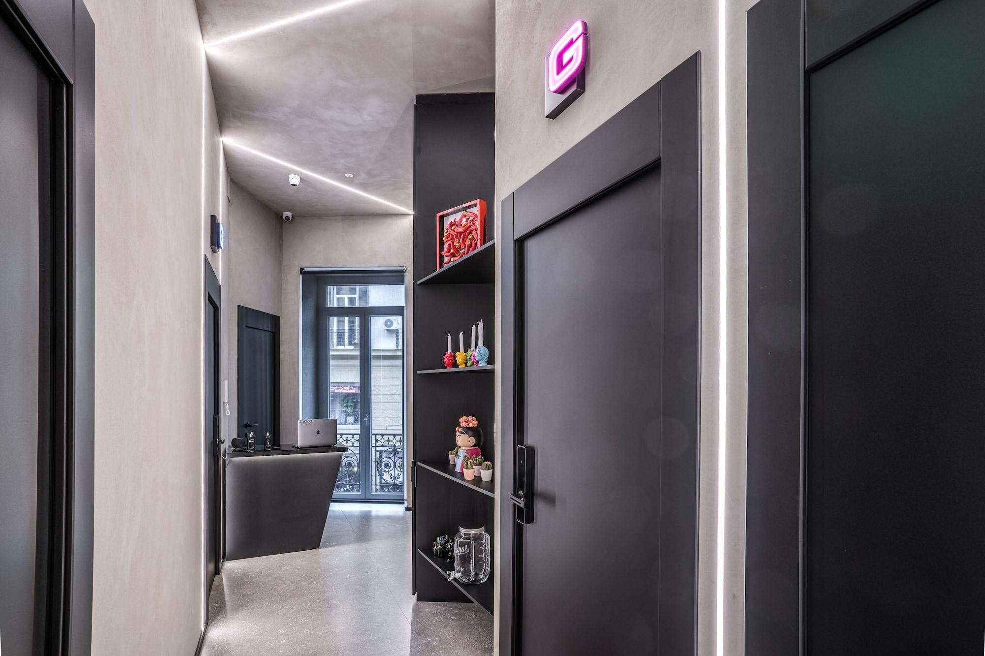 Vista Lobby Gallery Experience Napoli