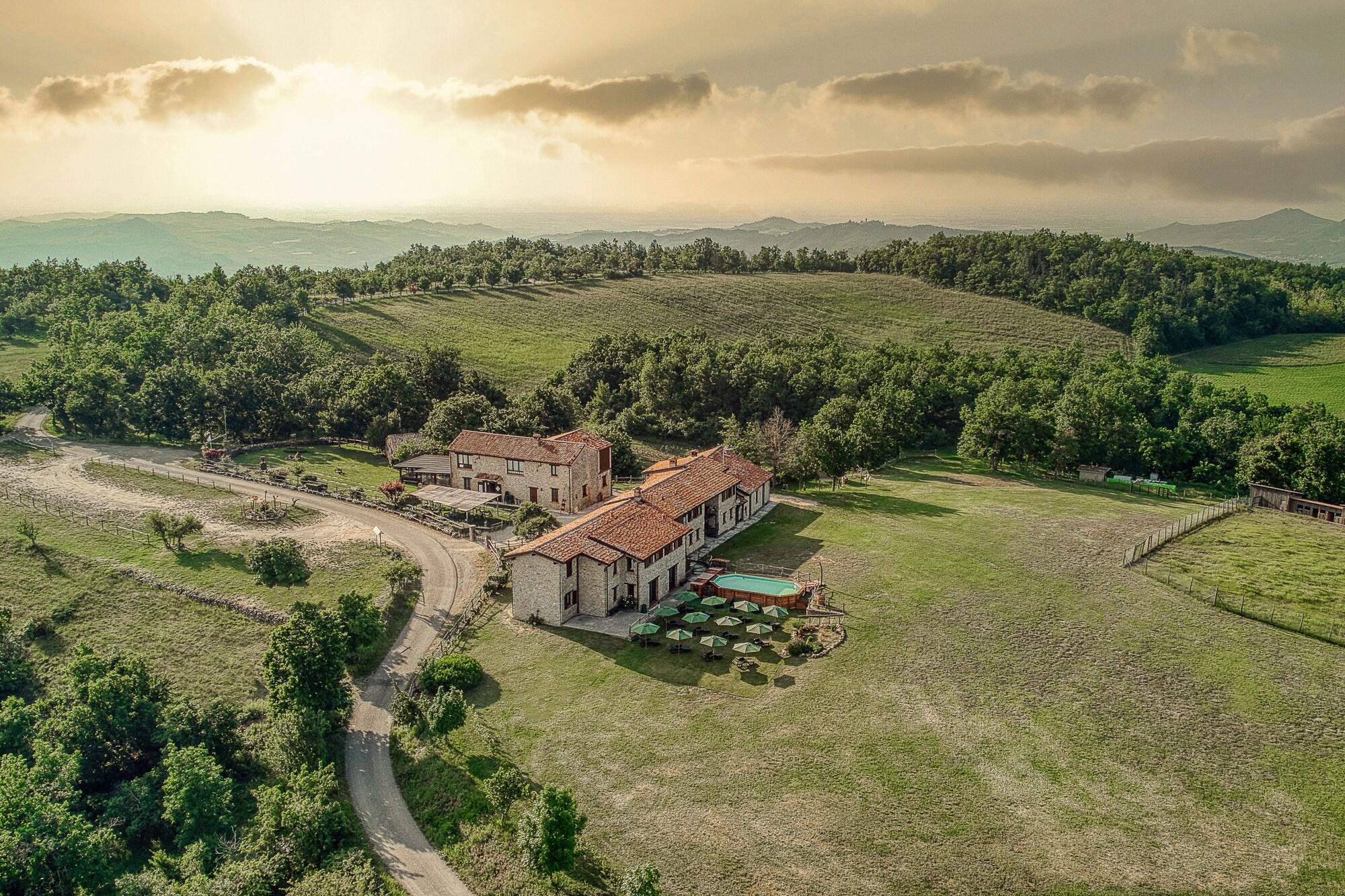 Vista Exterior Cà del Monte Resort