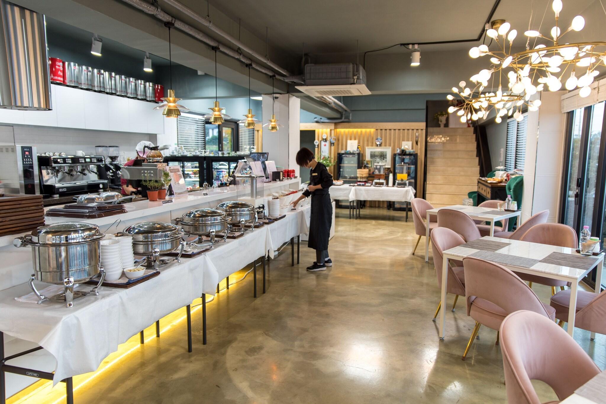 Restaurant MJ Resort