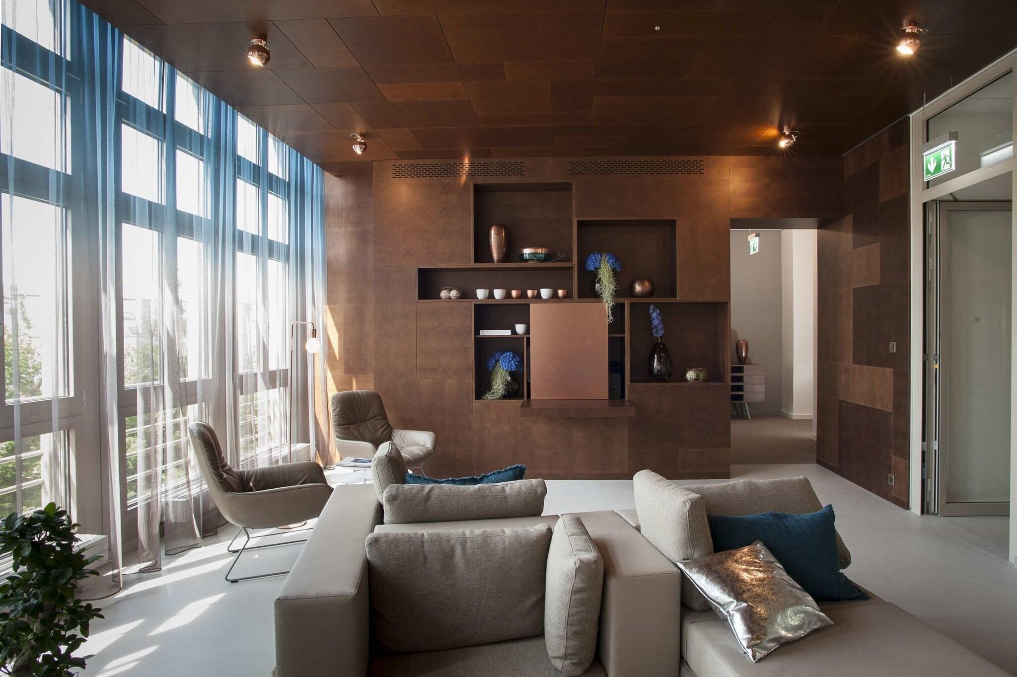 Vista Lobby EMA House Hotel Suites