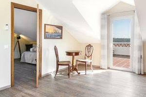 Alquiler Vacacional - Luxury 4-bedroom villa with heated pool and private property in tranquil Guisado