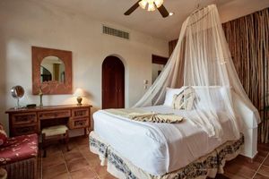 Alquiler Vacacional - Villa Umakiha, Secluded Beach Villa with Private Pool + Jacuzzi!
