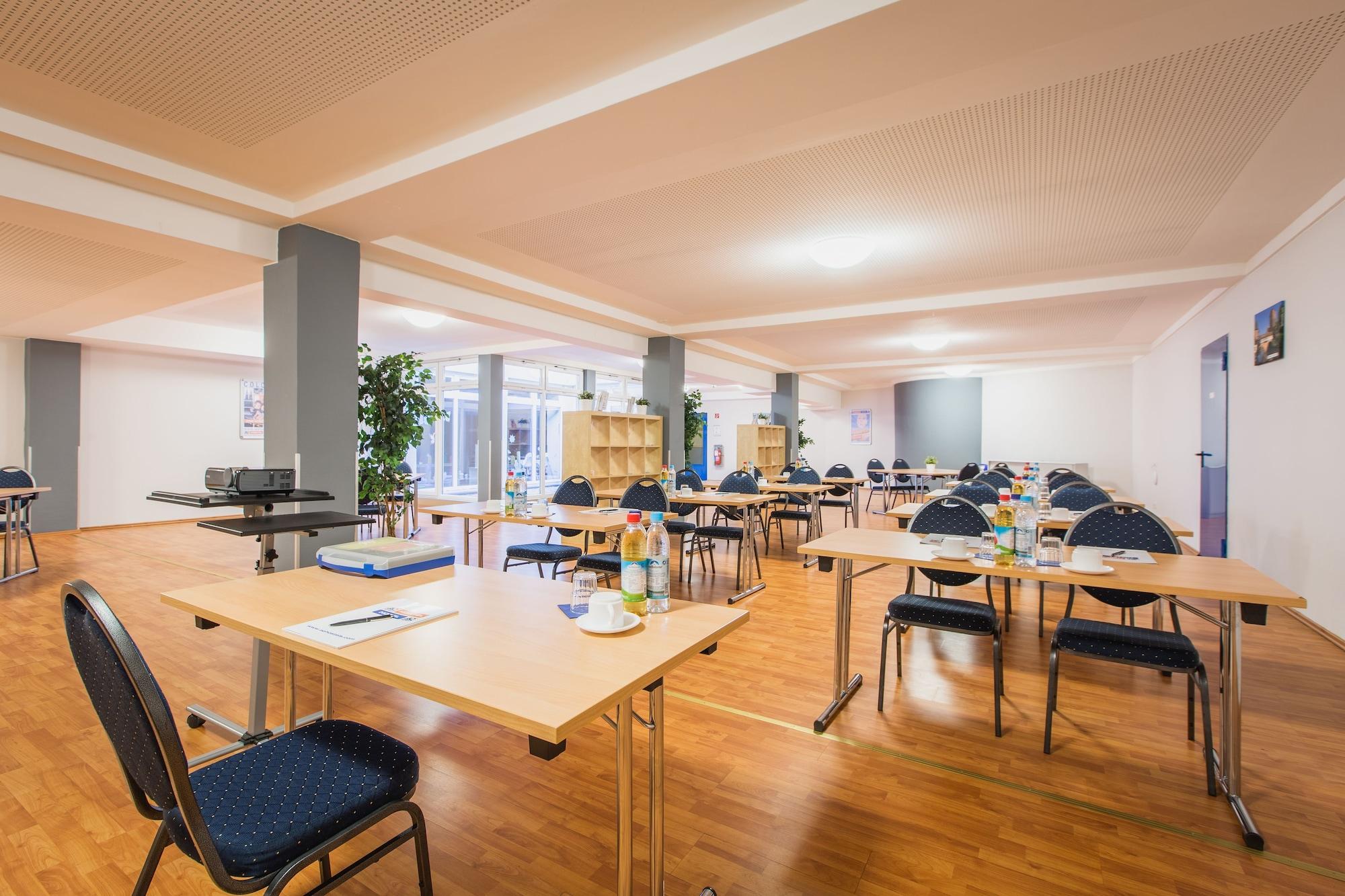 Sala de Reuniones a&o Nürnberg Hauptbahnhof - Hostel