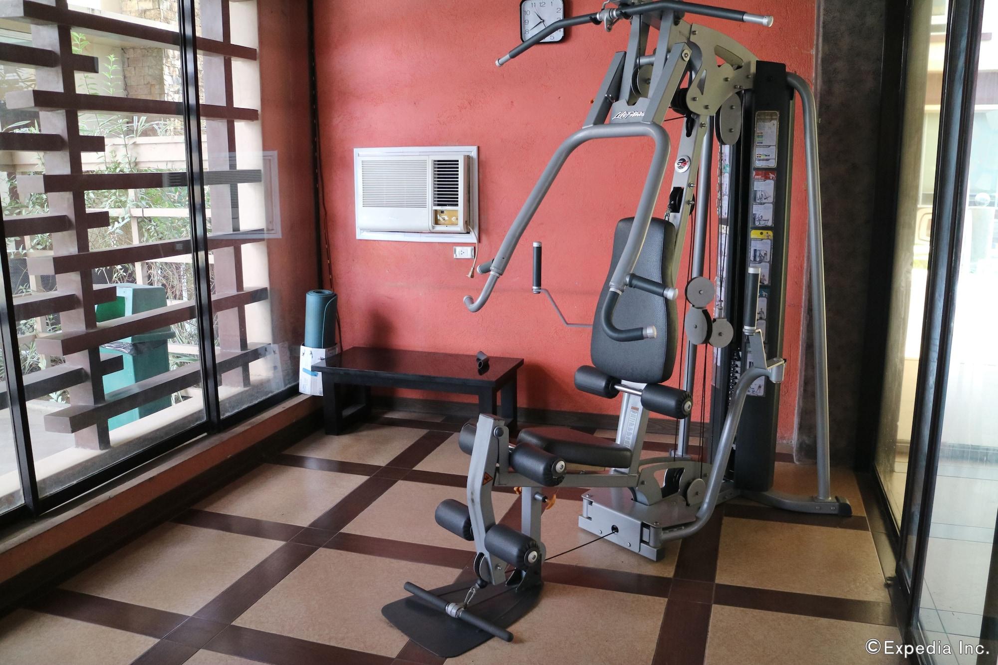 Gimnasio MO2 Westown Hotel Iloilo