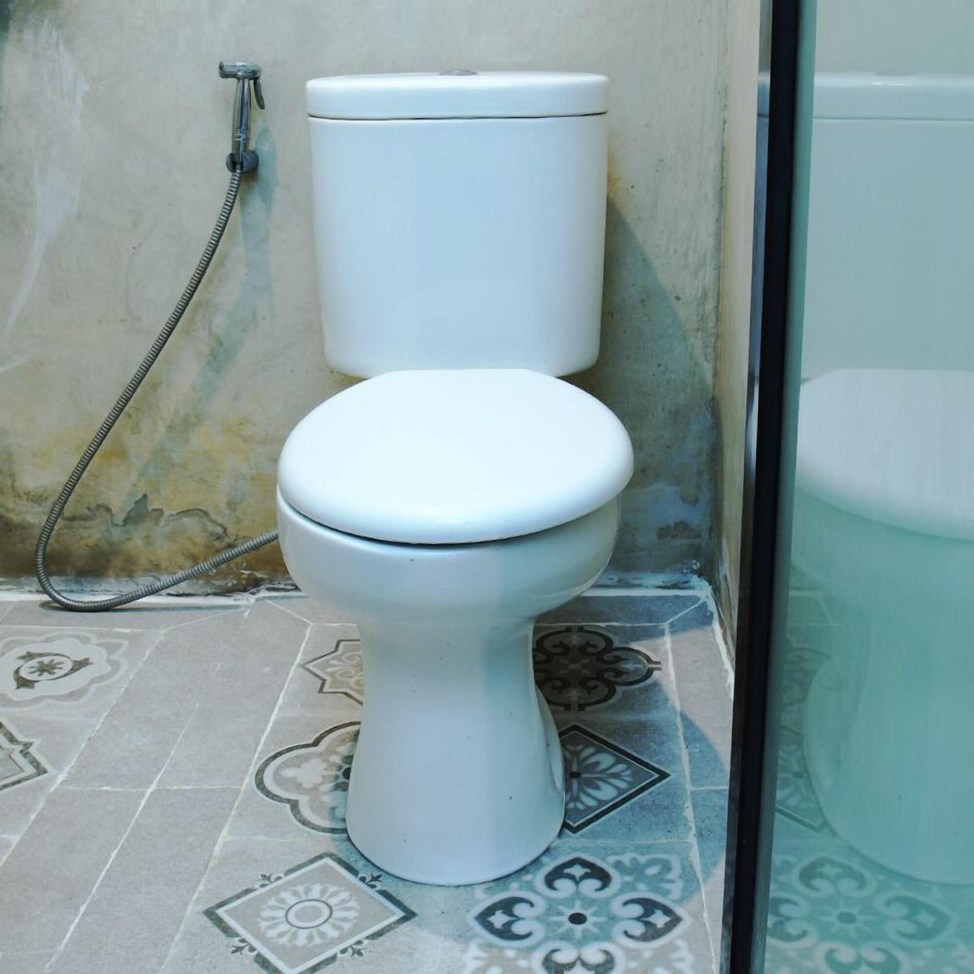 Equipamiento de Habitación Dparagon Gajah Mada