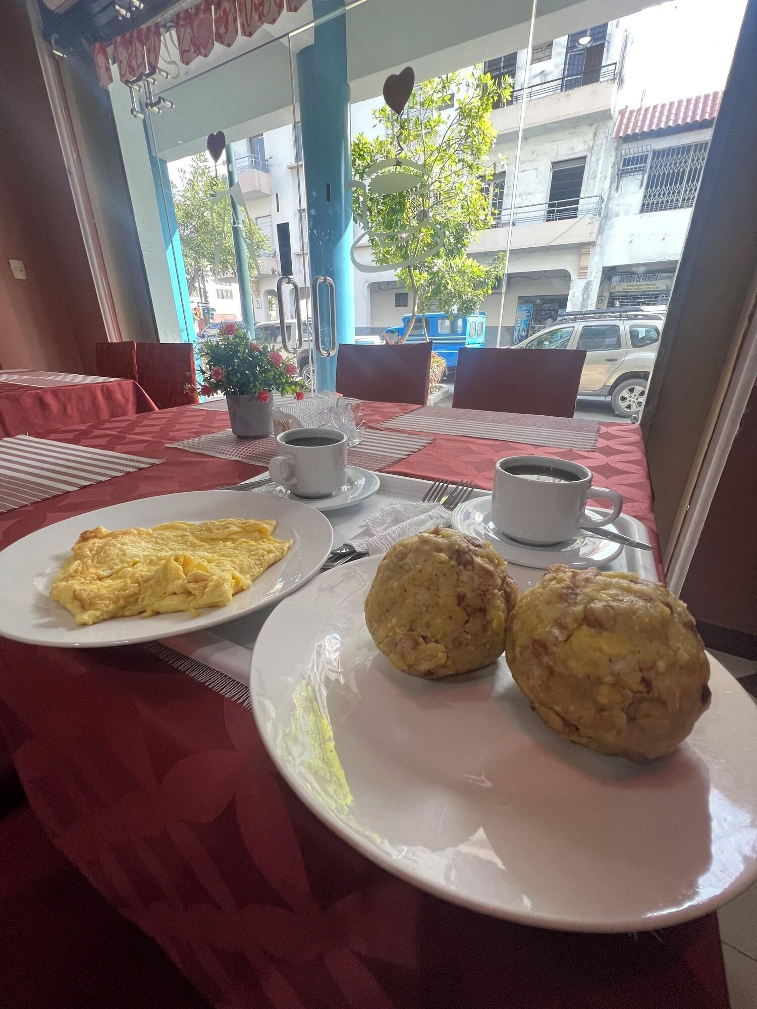 Restaurant Hostal Savoy 2