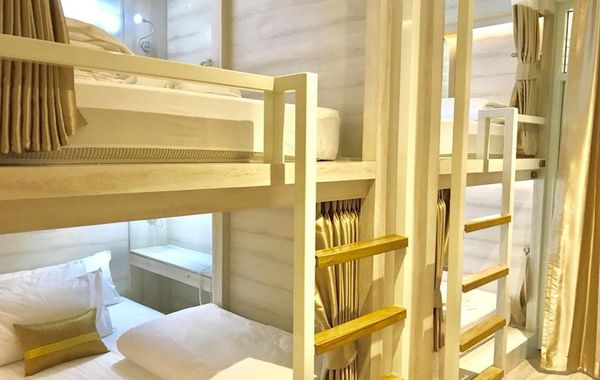 Mariya Lady Hostel At Suvarnabhumi Airport - Female Only