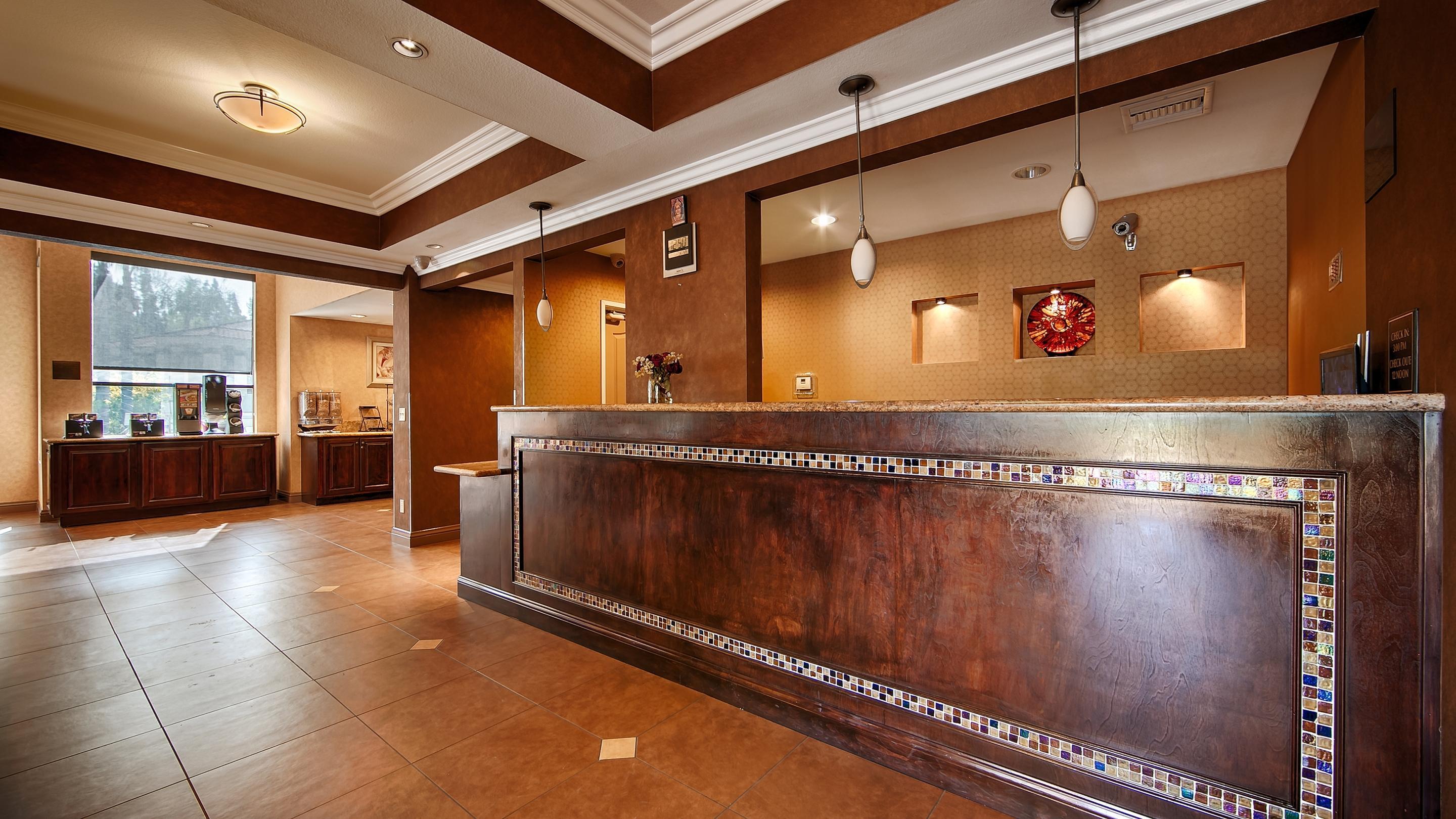 Vista Lobby Best Western Diamond Bar Hotel & Suites