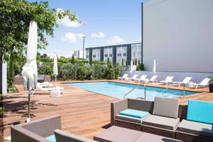 Alojamiento - Novotel Bordeaux Lac