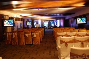 Alojamiento - Maya Hotel