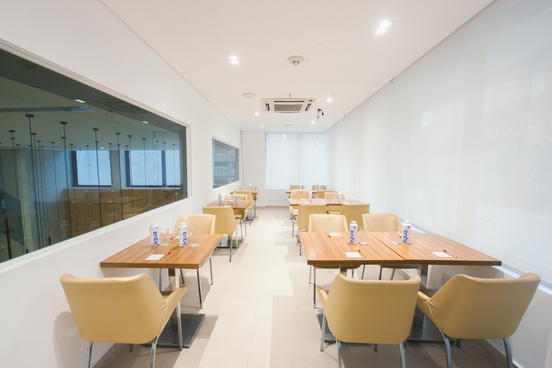 Sala de Reuniones Hotel ibis Curitiba Shopping