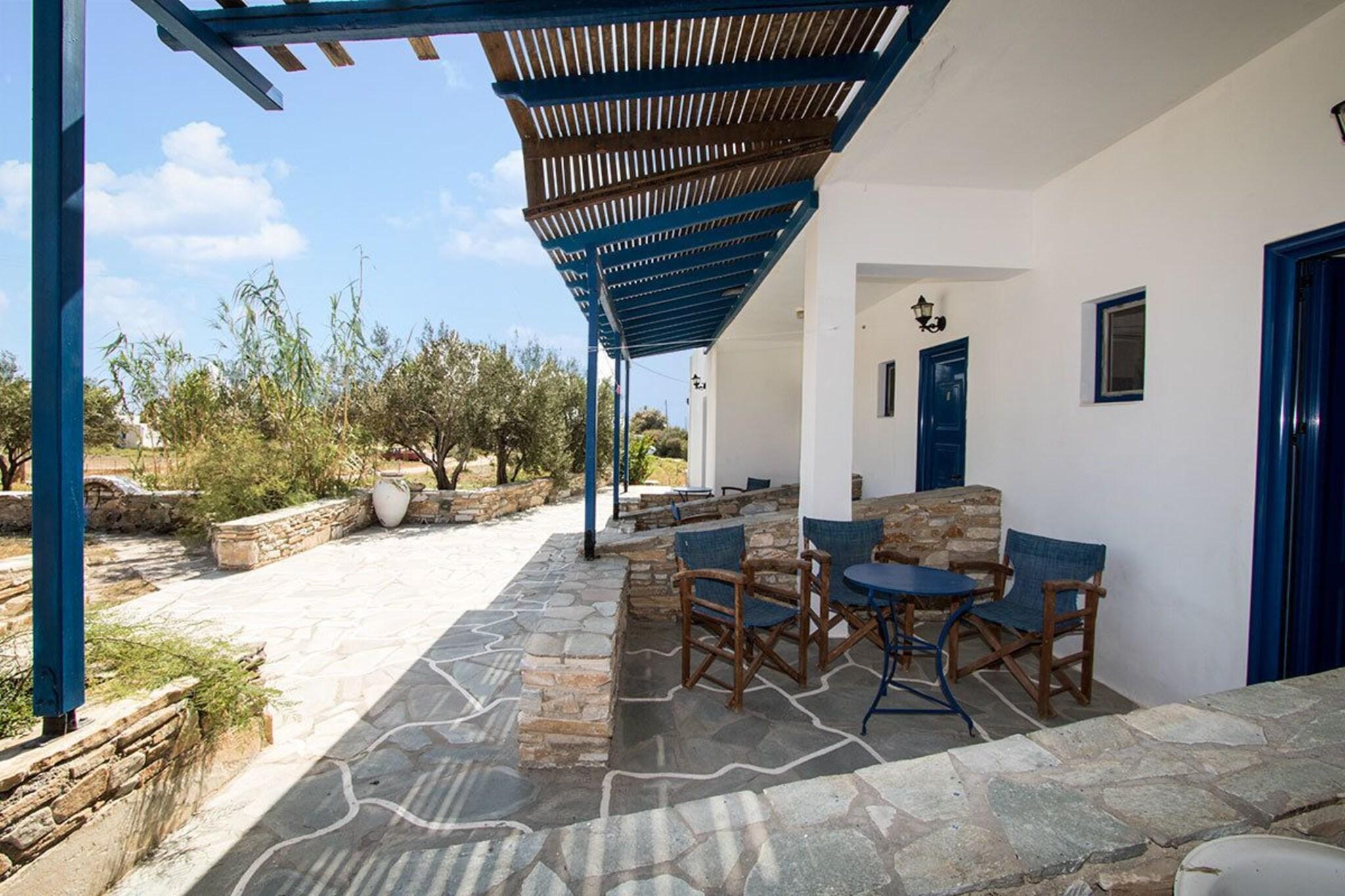 Varios Dimitris Rooms