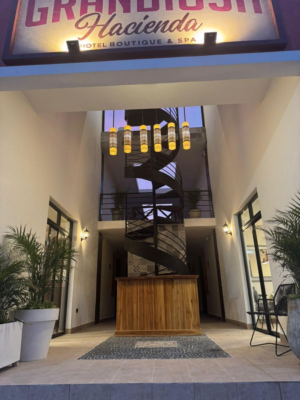 Vista Lobby Hotel Boutique Grandiosa