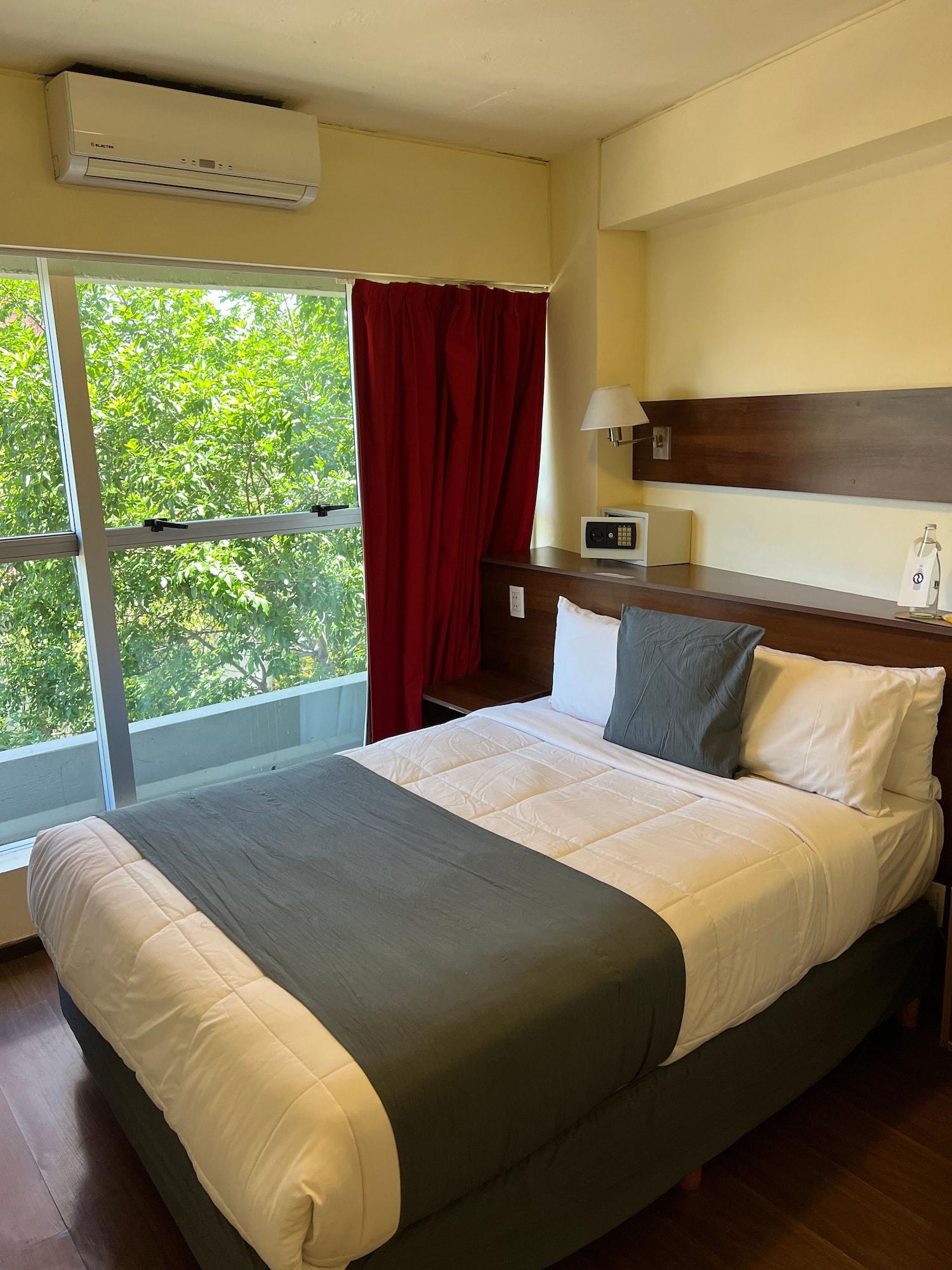 Habitación First Palermo Viejo Hotel