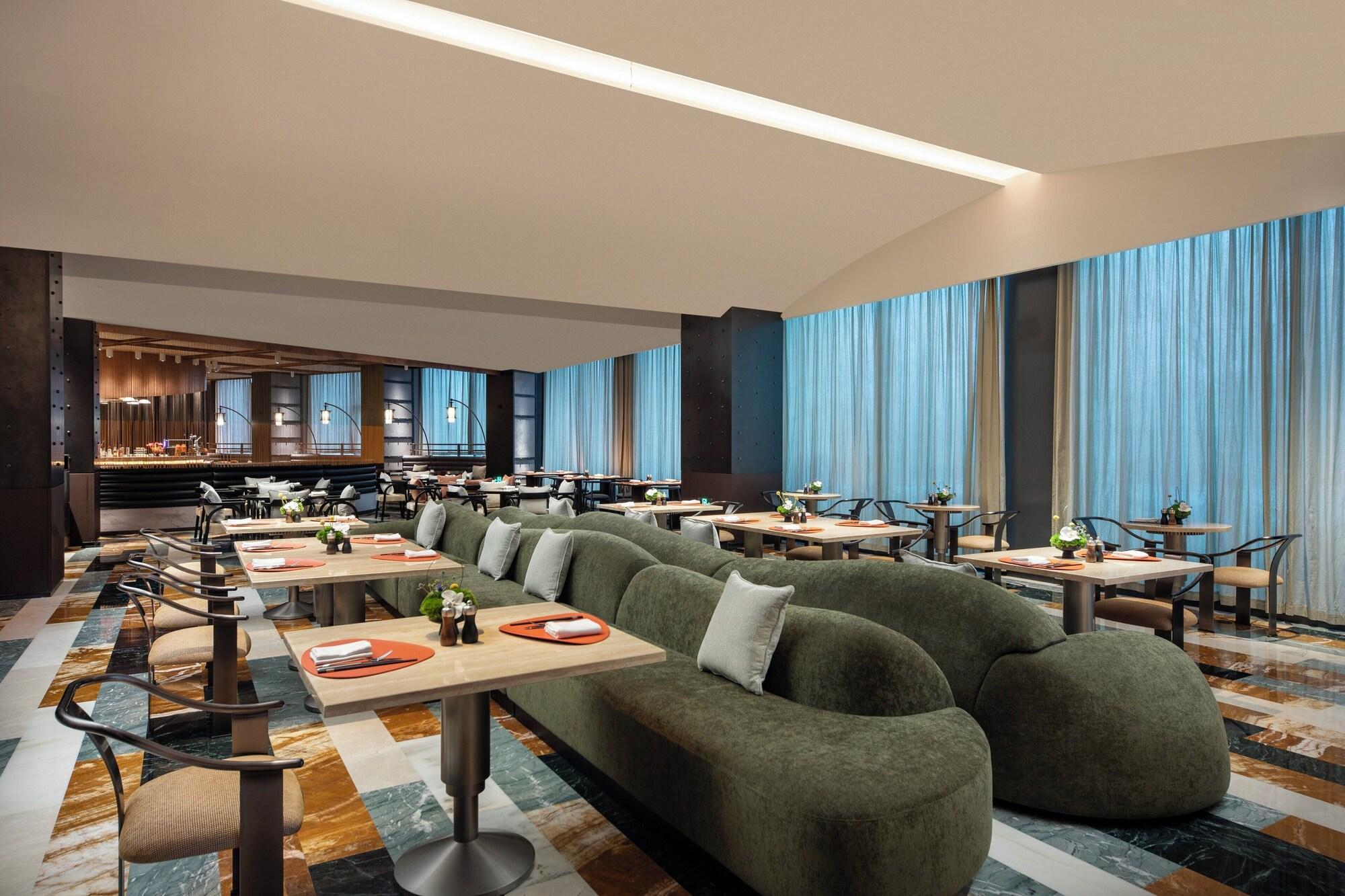 Restaurant Hotel Indigo Wuxi Taihu New City by IHG