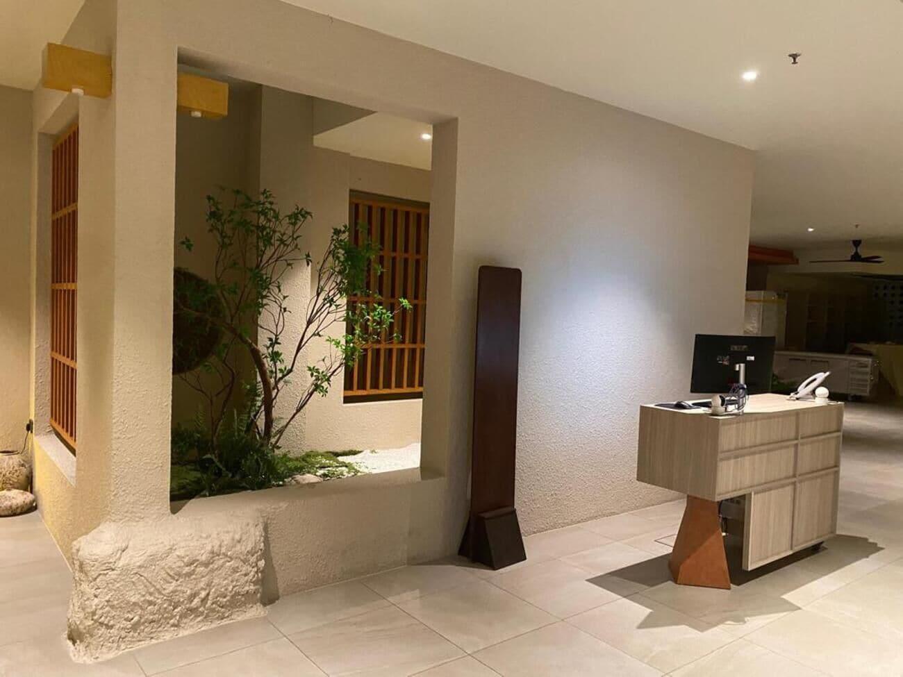 Vista Lobby Blanco Apartment Hotel