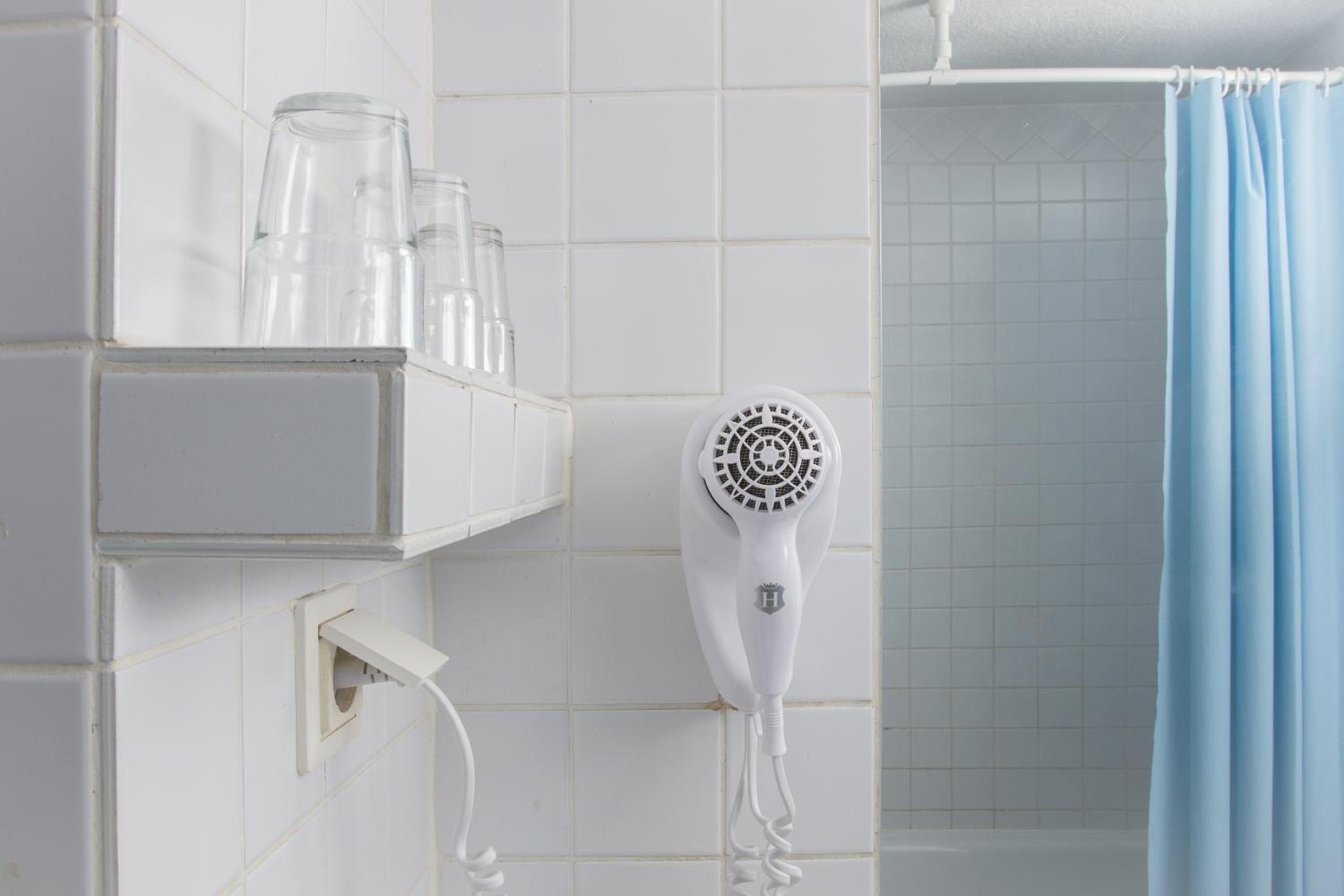 Equipamiento de Habitación Eckstein