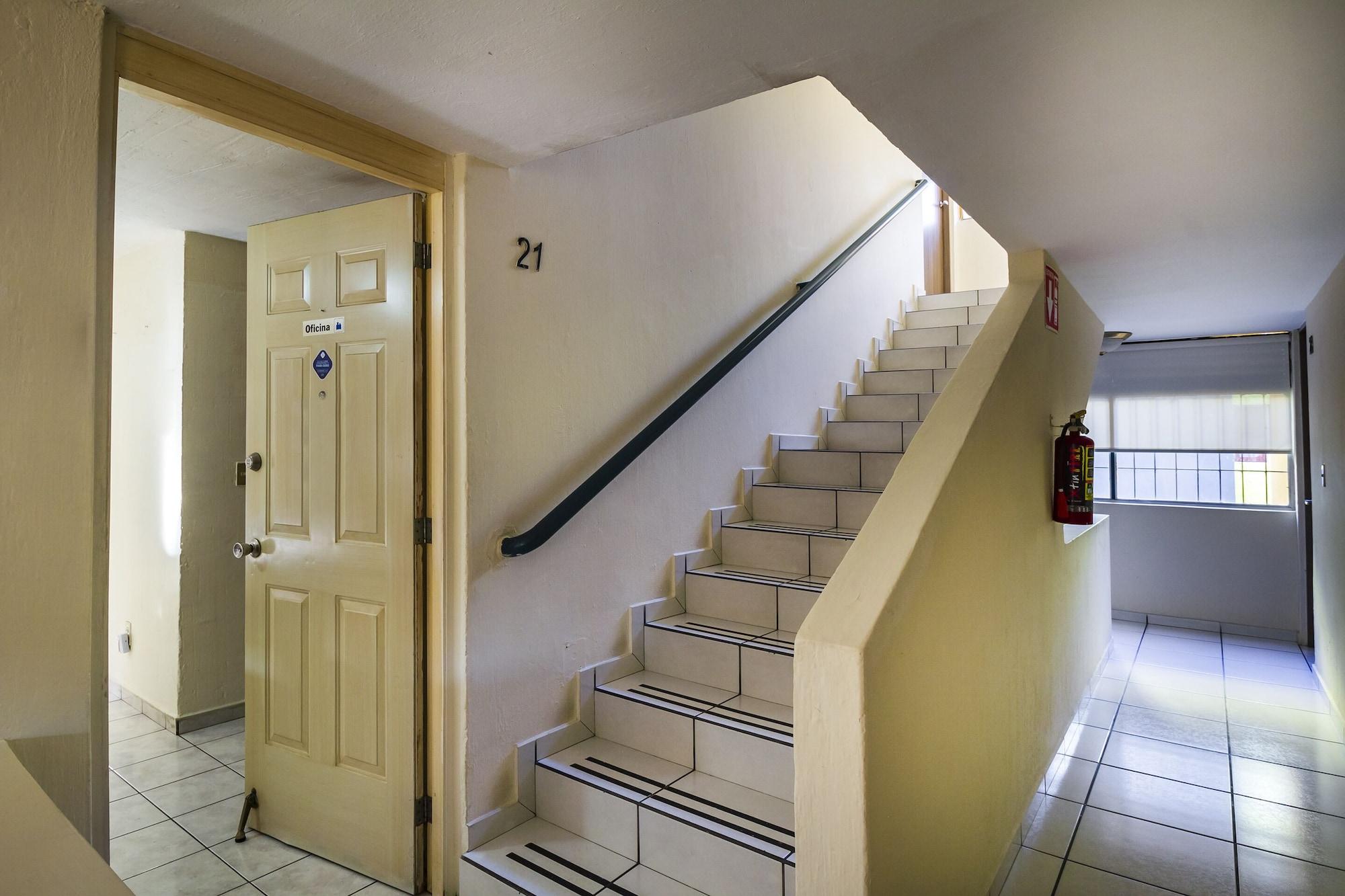 Varios Suites Navata