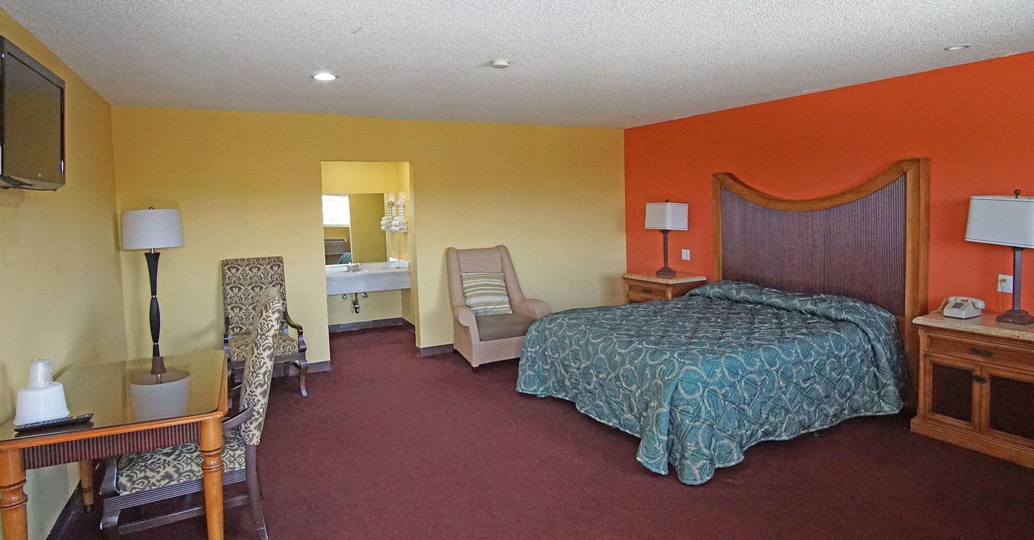 Varios Los Angeles Inn & Suites - LAX