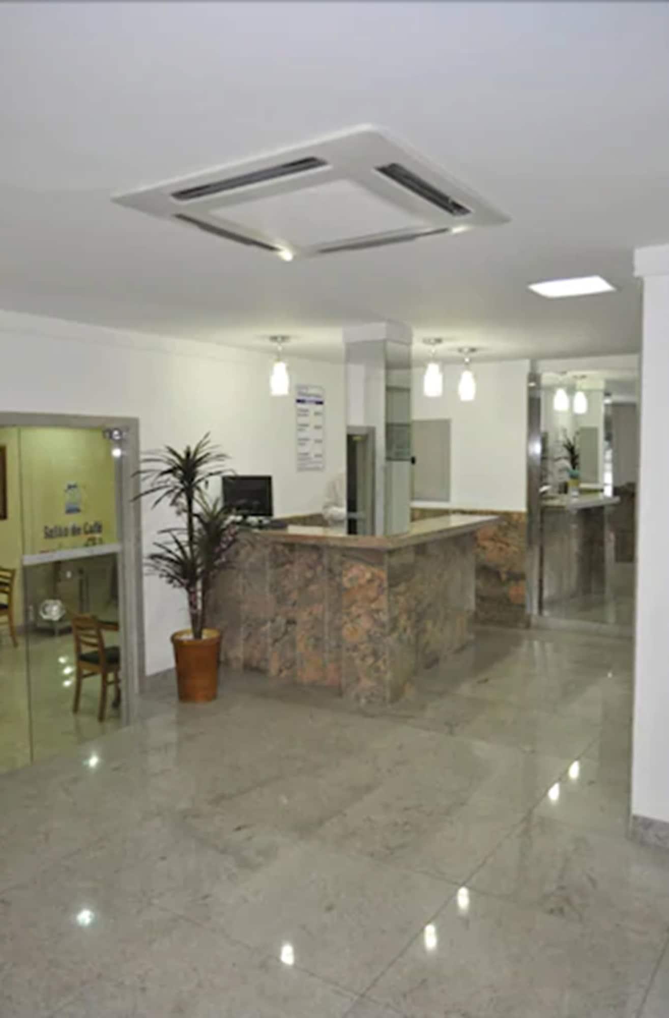 Vista Lobby Hotel Diplomata