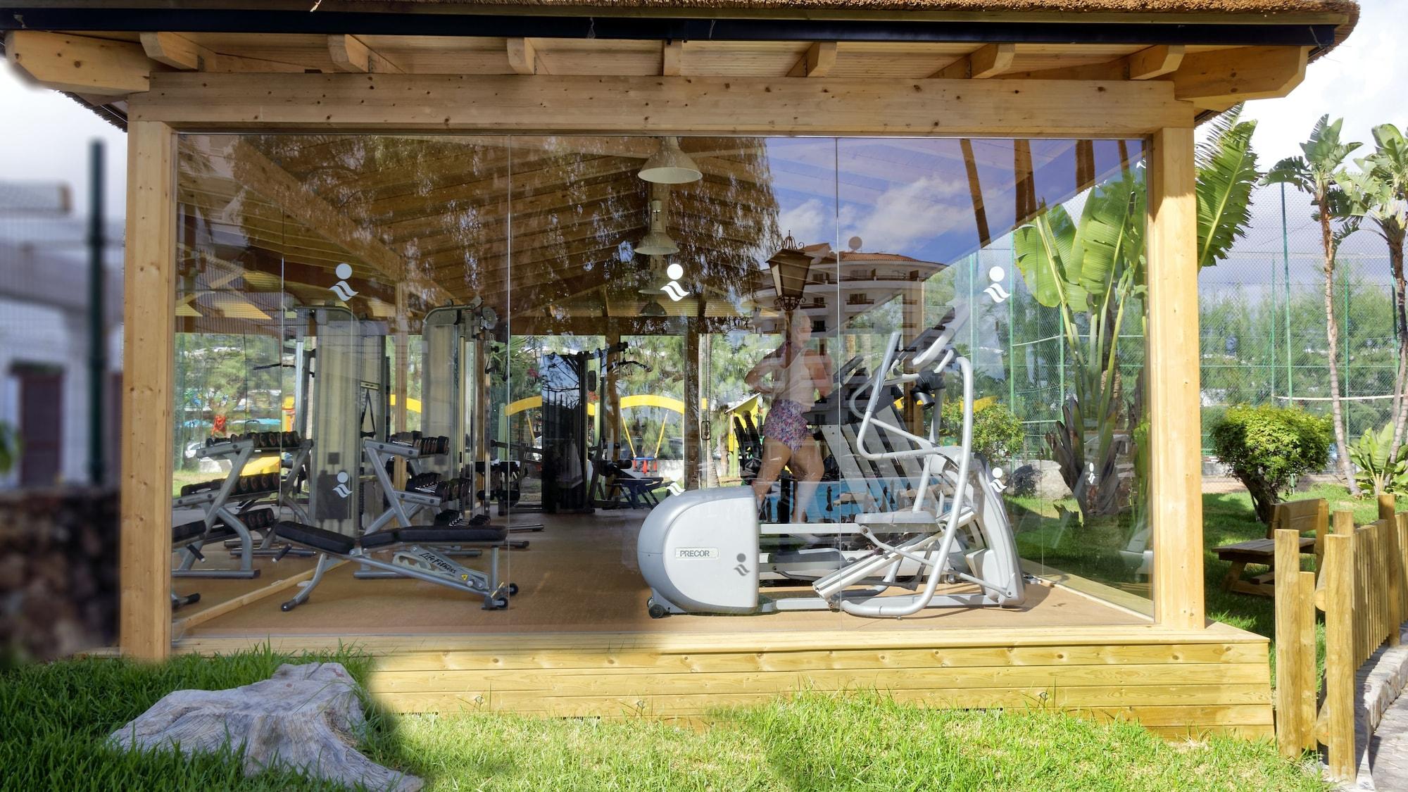 Gimnasio Servatur Waikiki