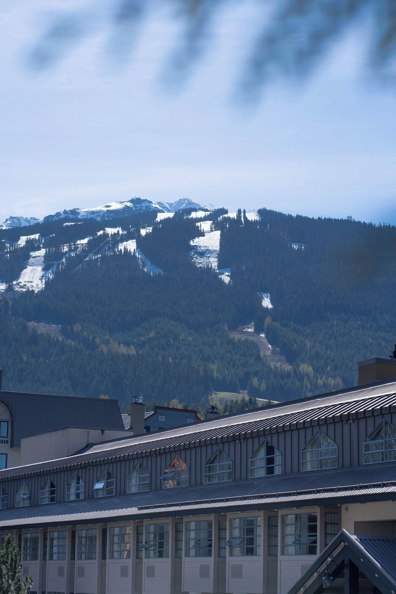 Vista Exterior Adara Hotel