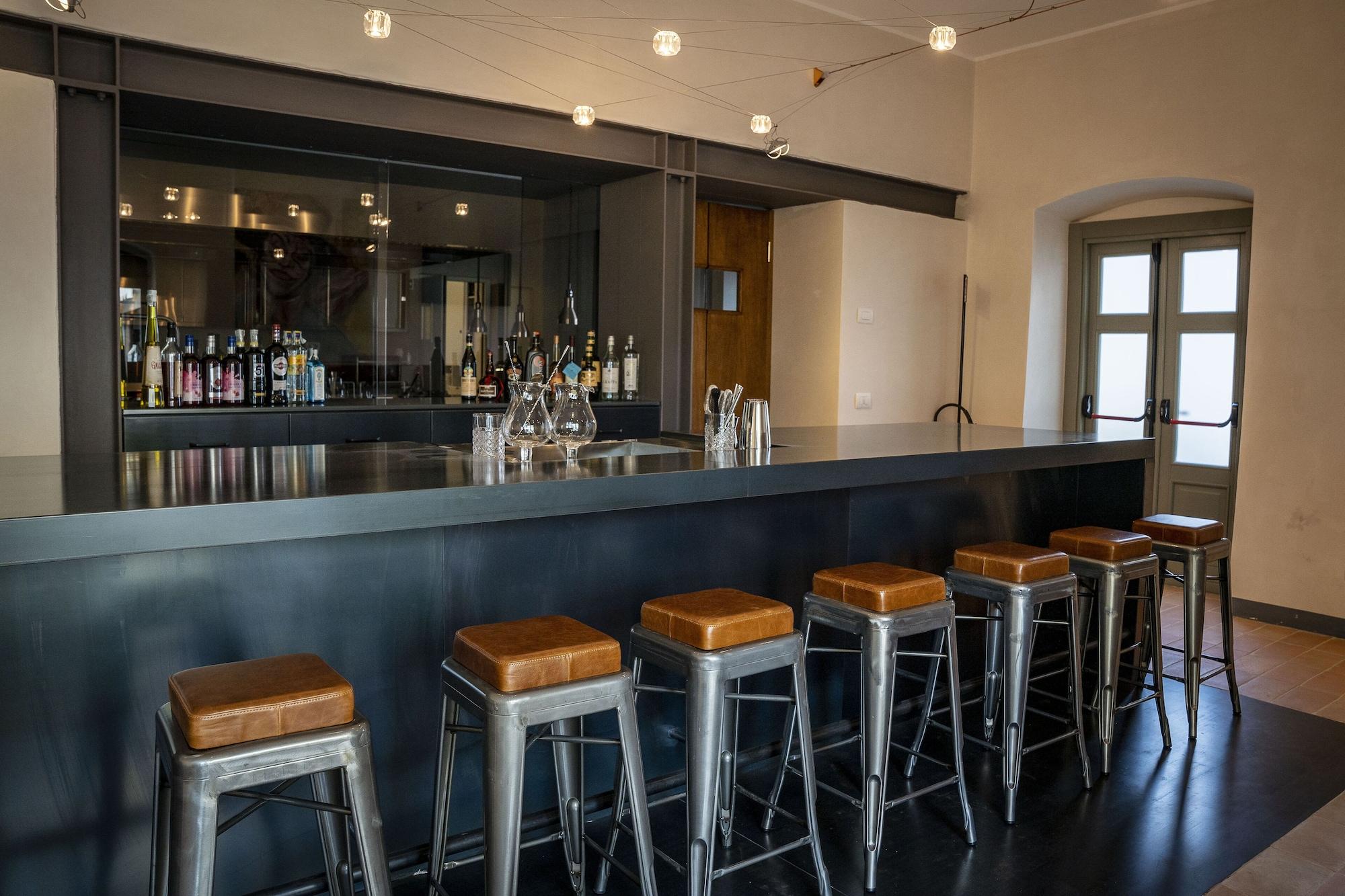 Bar/Salón Villa Manzoni