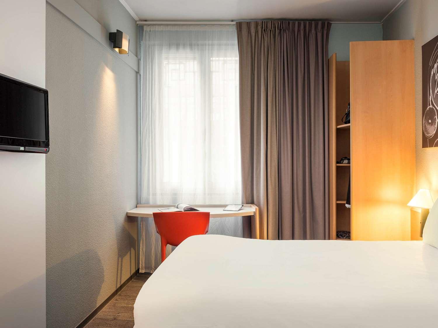 Hotel ibis Daumesnil Puerta Dorada