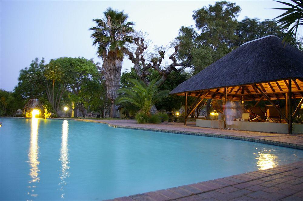 Vista Piscina Matumi Game Lodge