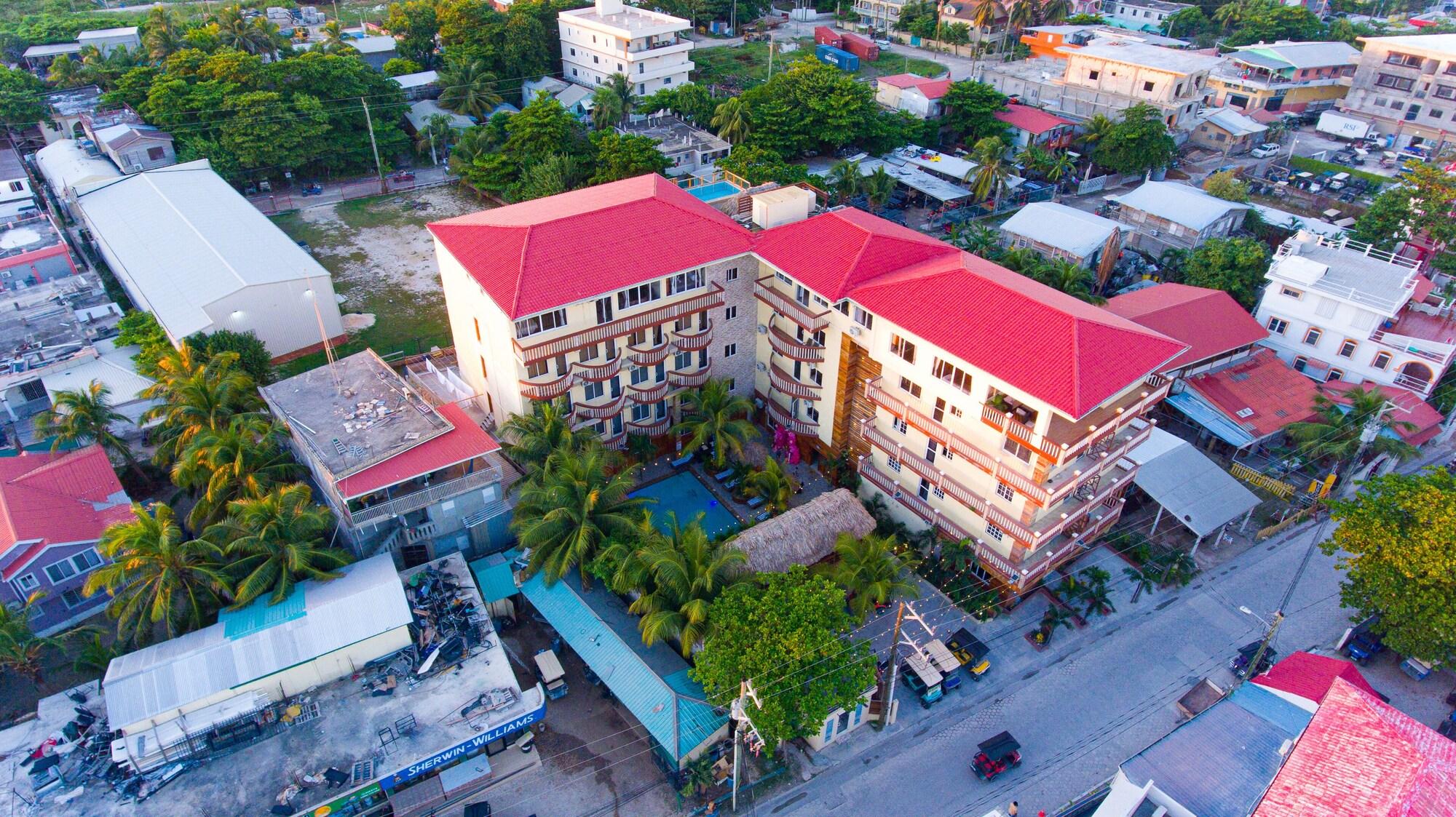 Vista Exterior Tropical Palace Hotel