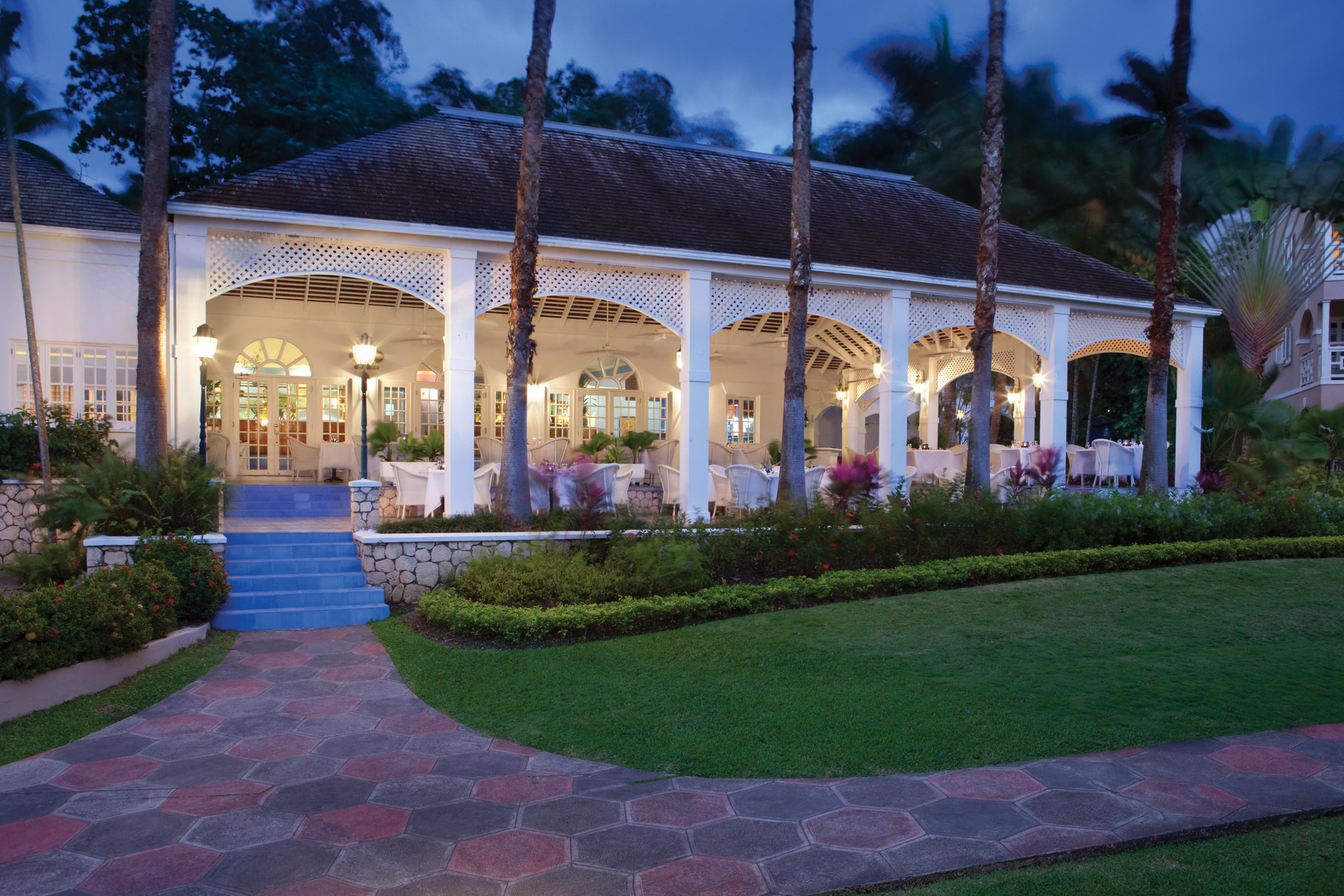 Vista Lobby Couples Sans Souci All Inclusive
