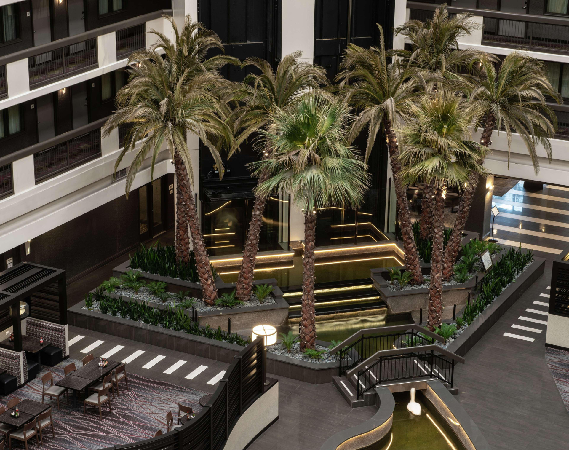 Vista Lobby Embassy Suites by Hilton Las Vegas