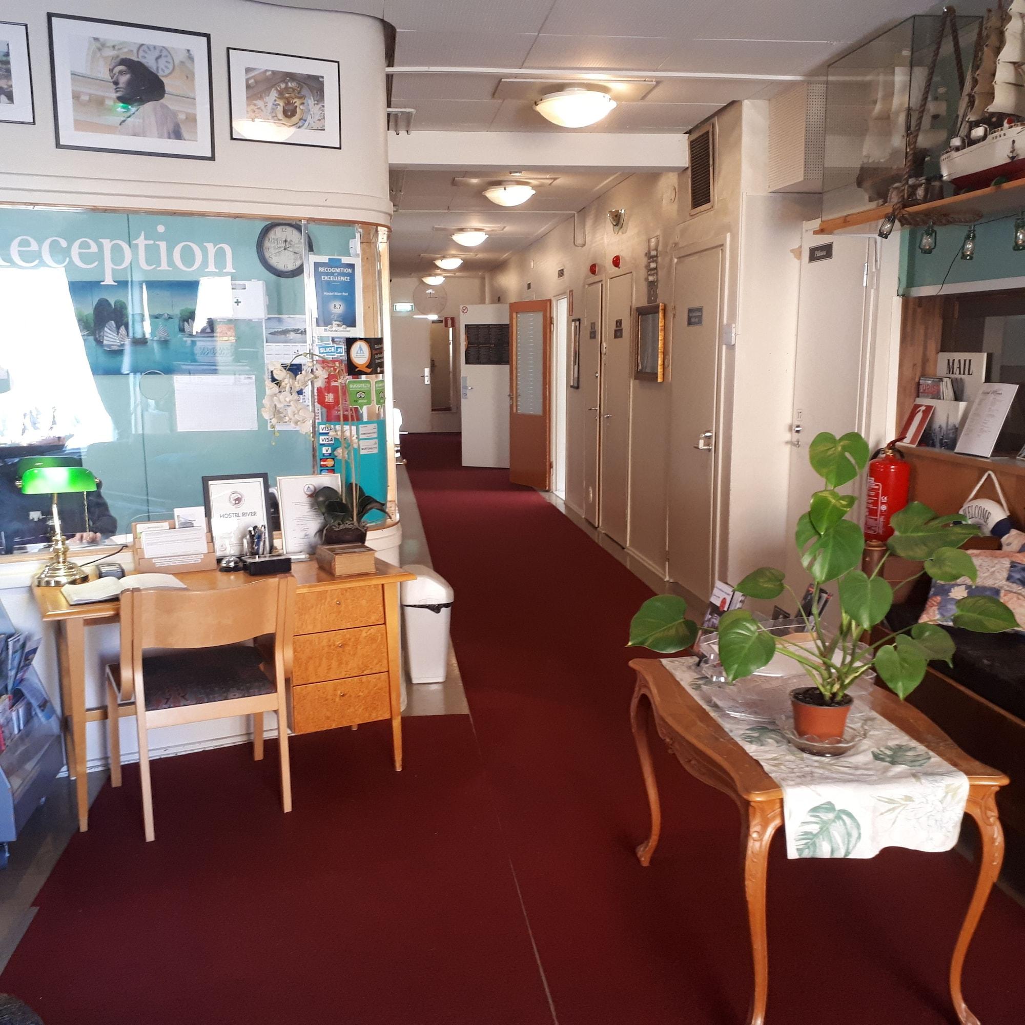 Vista Lobby Hostel River Pori