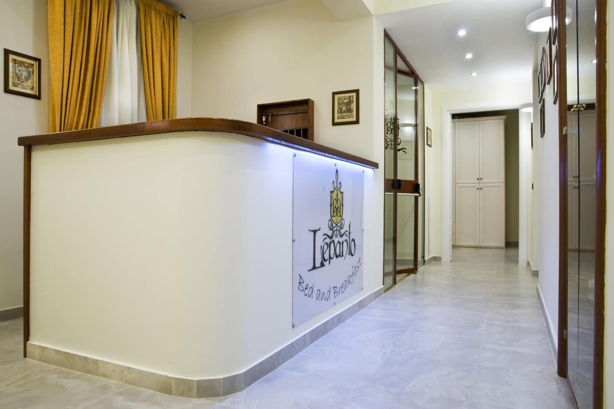 Vista Lobby B&B Lepanto