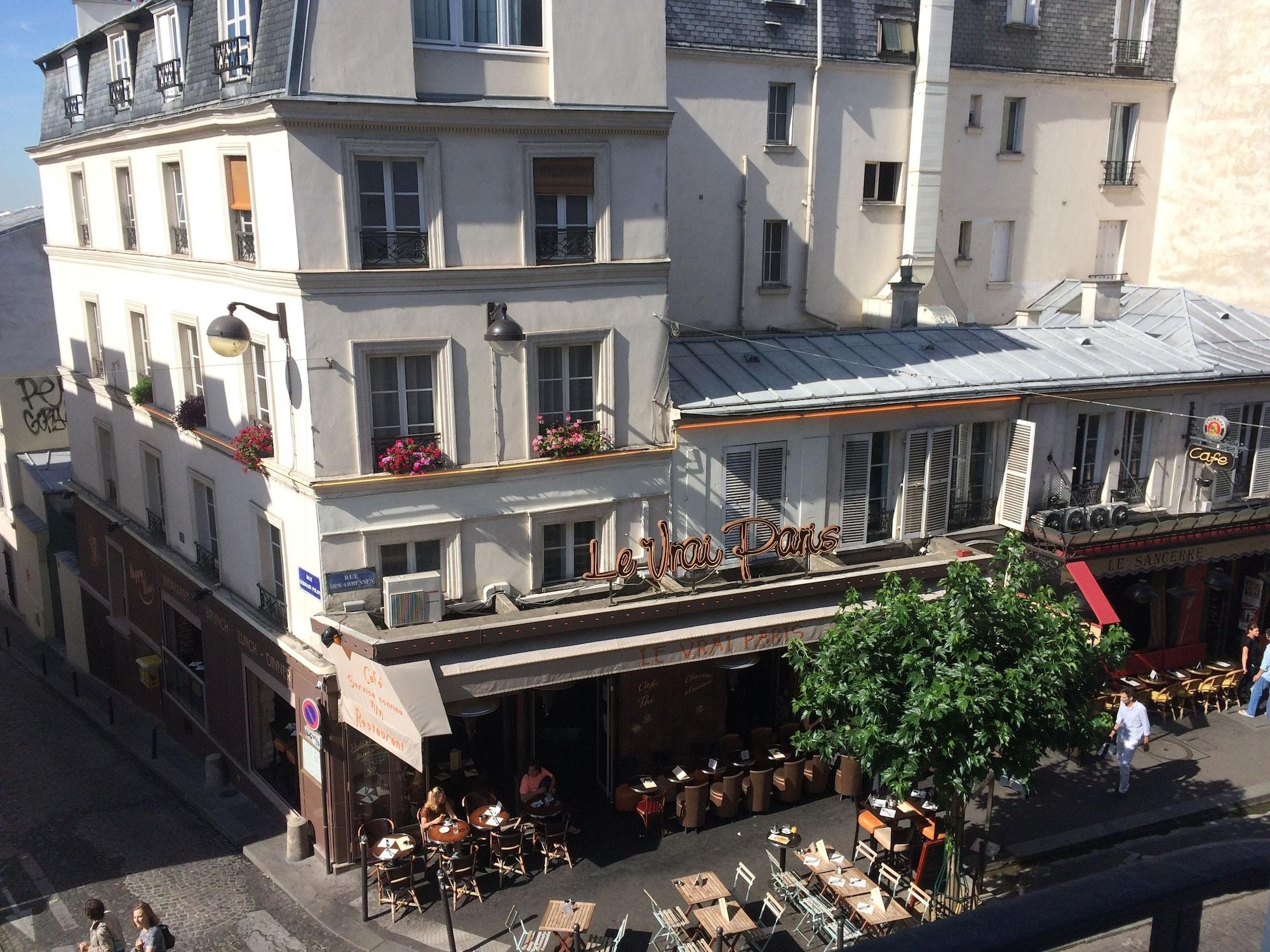 Vista Exterior Montmartre Residence