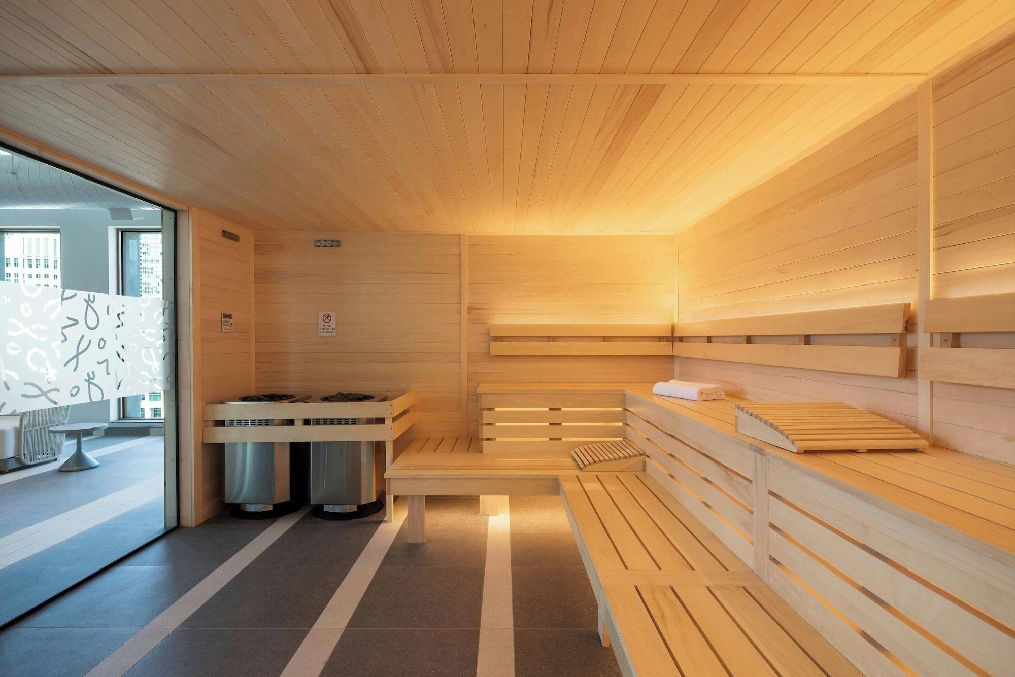 Spa New Hotel Moxy Montreal Downtown