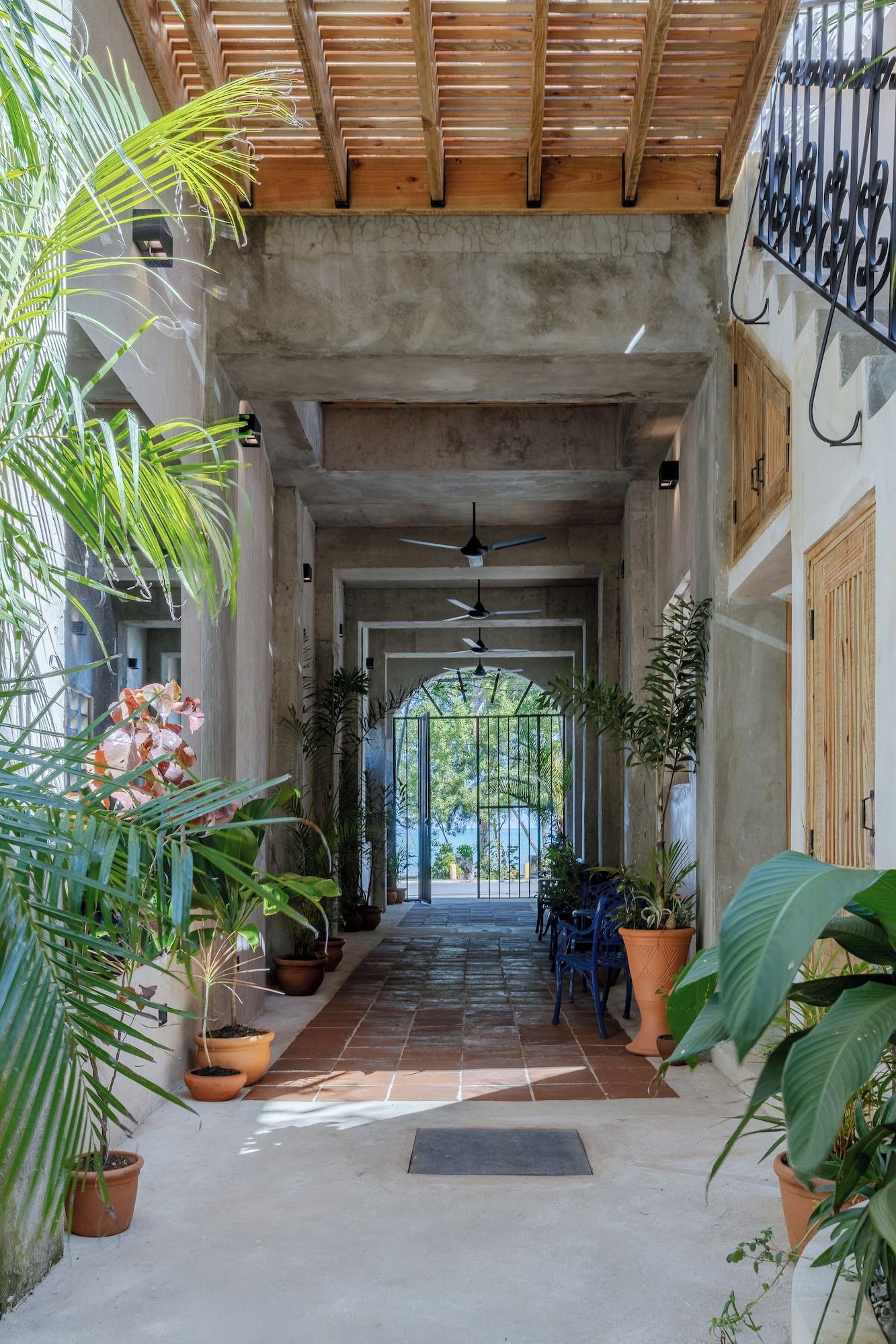 Vista Exterior El Mambo Boutique Hotel