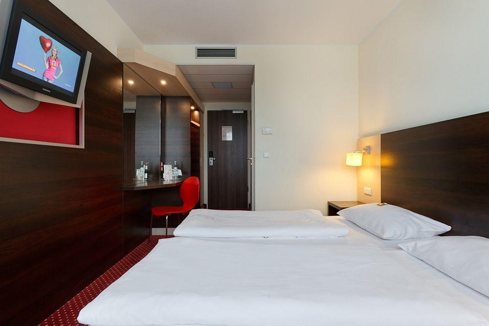 Hotel Azimut Hotel City South Berlin