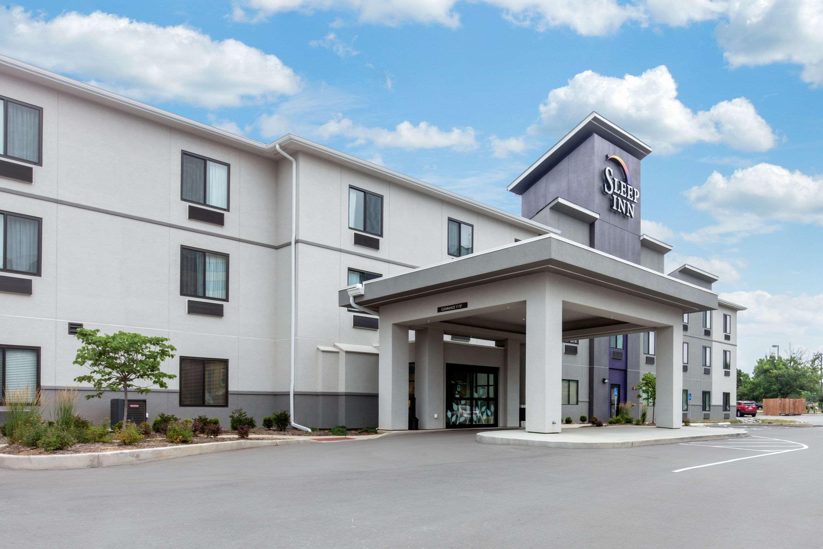 Vista Exterior Comfort Inn St. Louis Airport