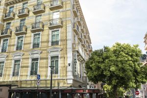 Alojamiento - Hotel Ambassador Monaco