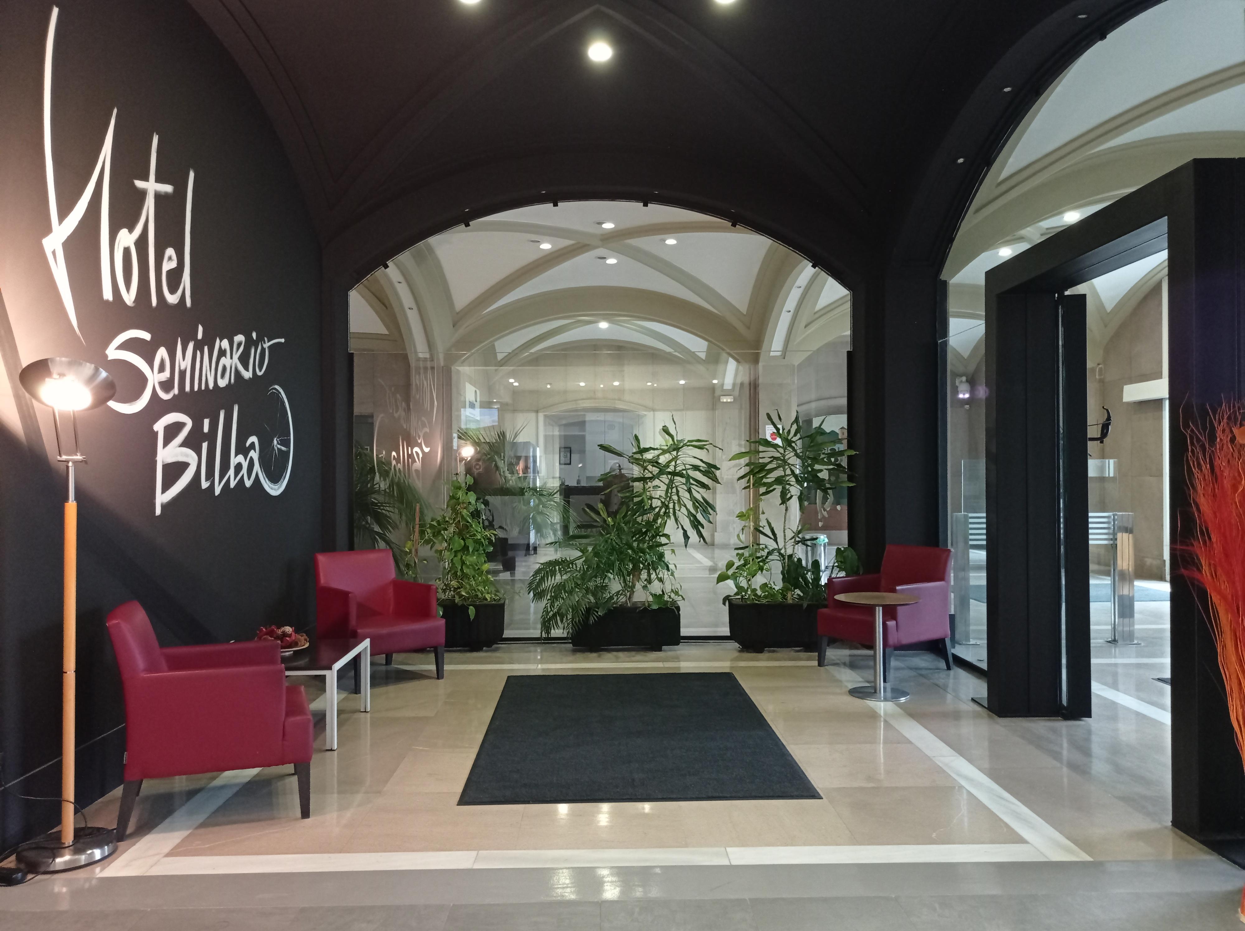 Vista Lobby Hotel Seminario Aeropuerto Bilbao
