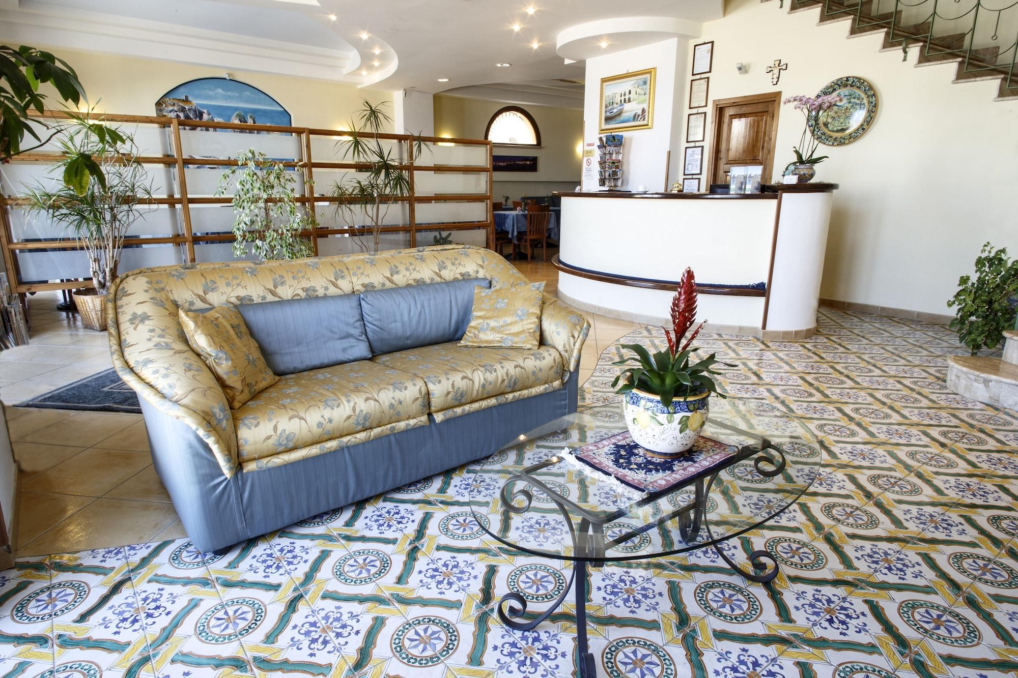 Vista Lobby Hotel Cala Marina