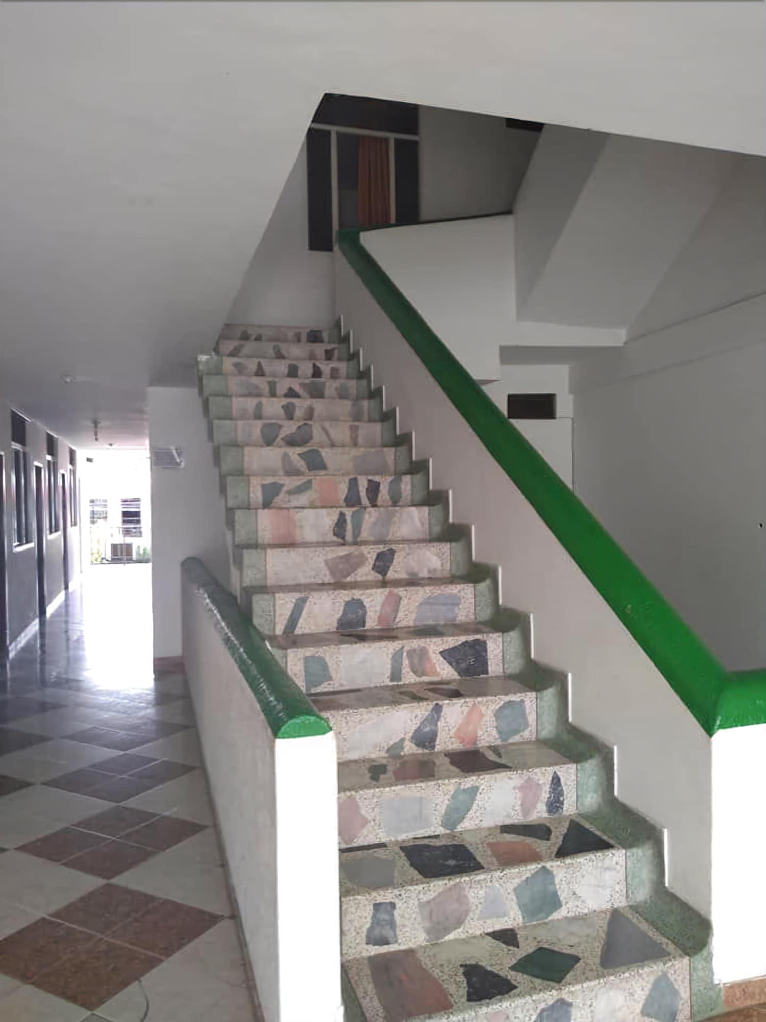 Varios Hotel Villa Andrea