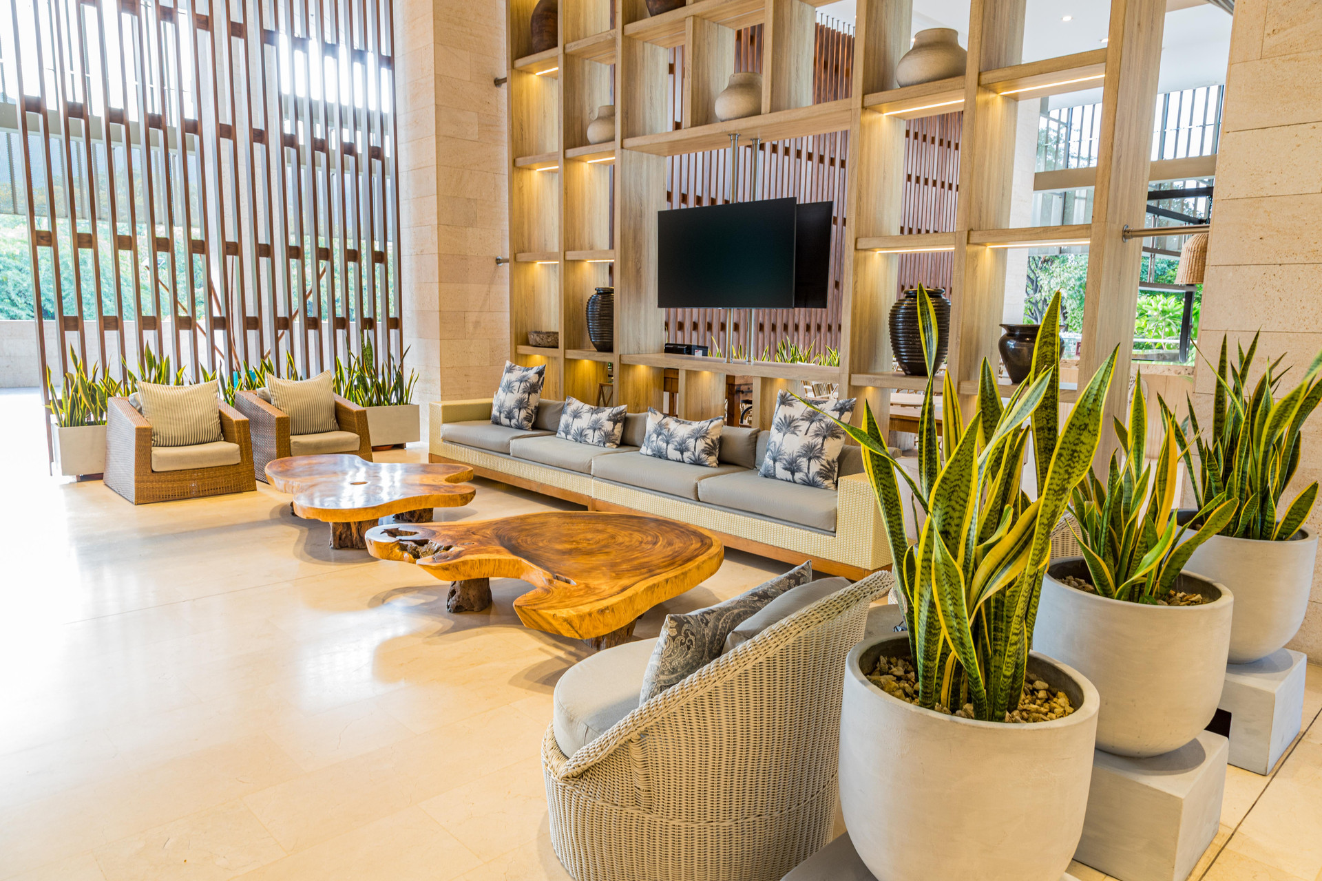 Vista Lobby Irotama Lago