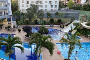 Alquiler Vacacional - Apto com 2 suítes e ótima área de lazer - até 10 pessoas