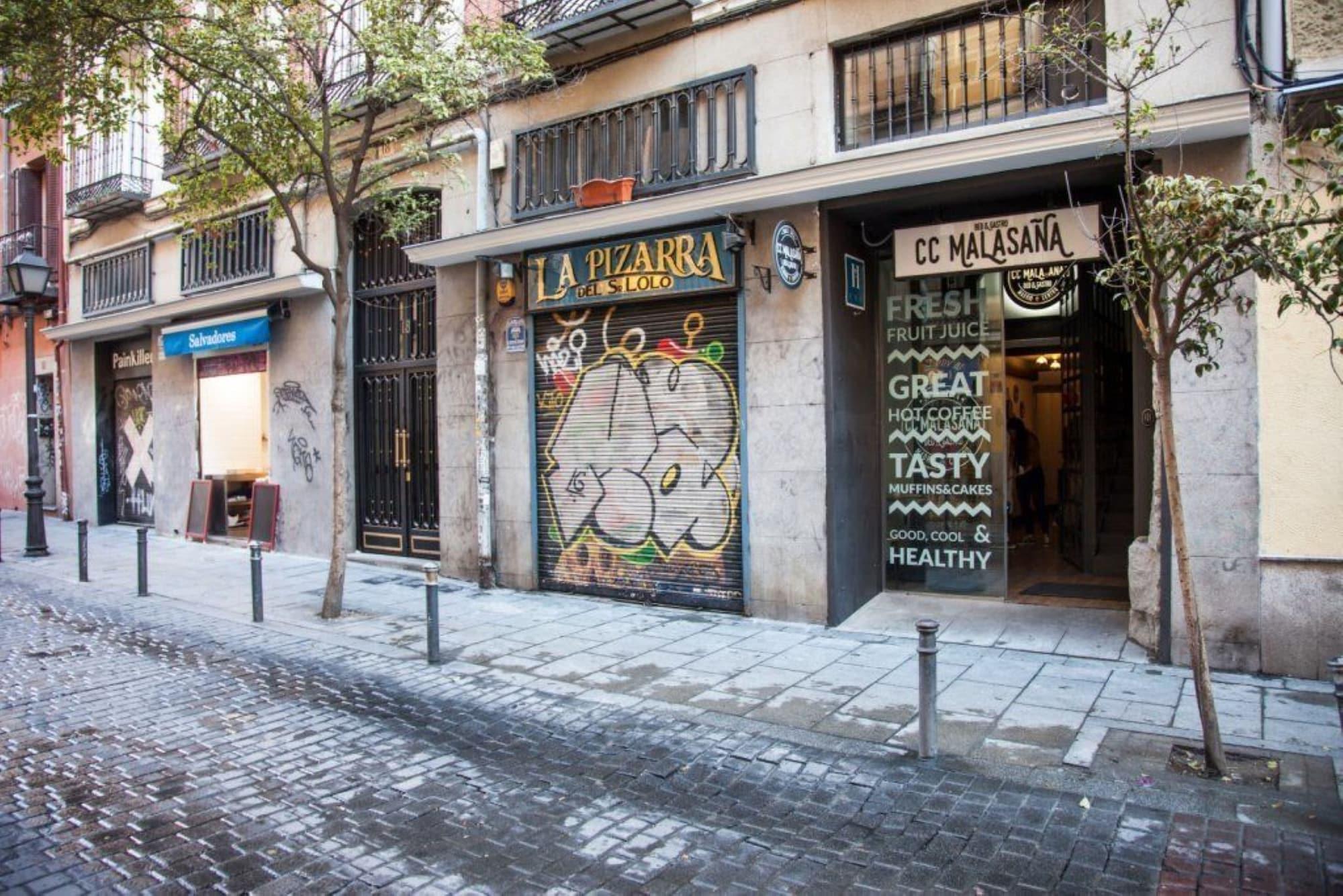 Varios Hostal CC Malasaña