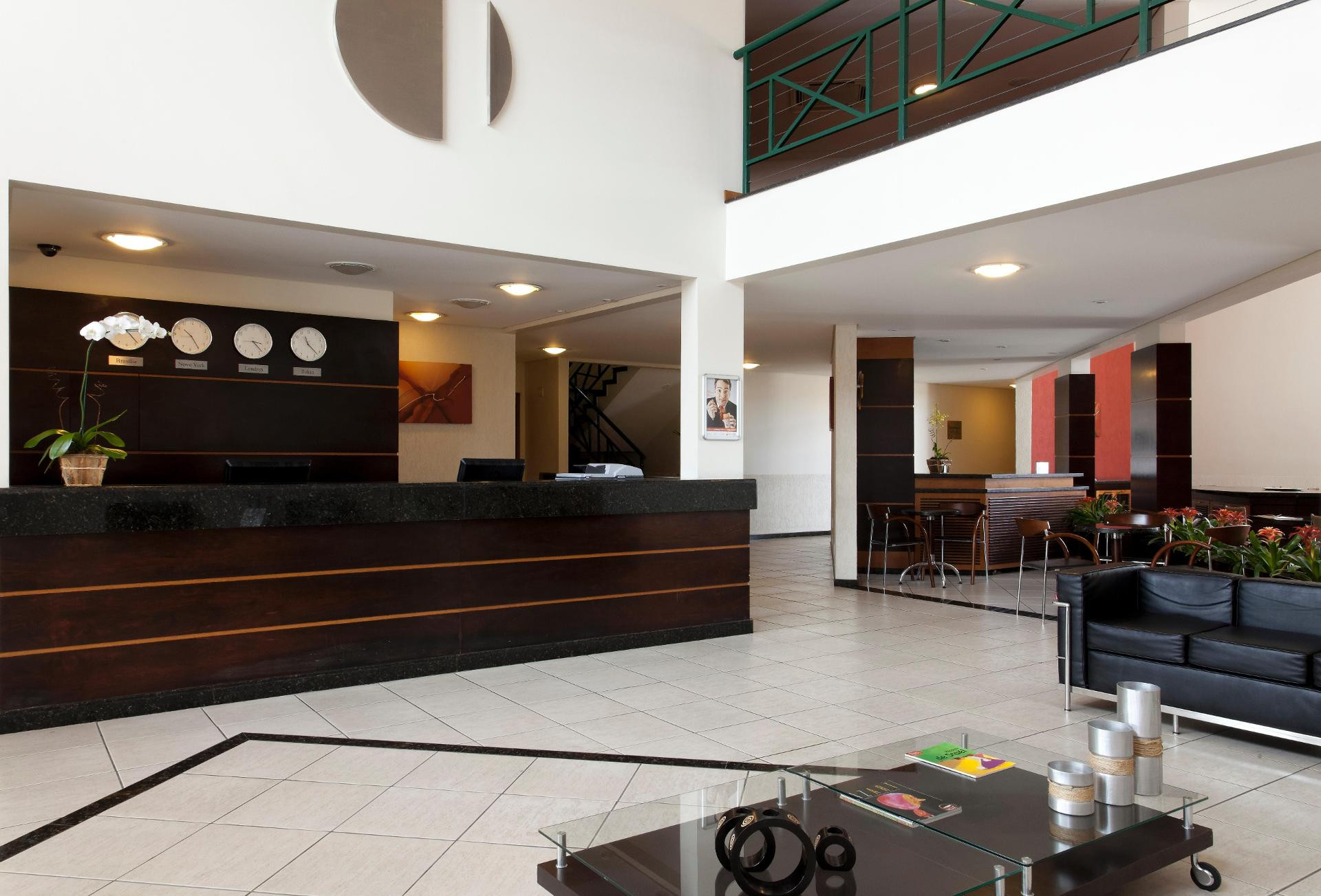 Vista Lobby Nobile Inn Jundiaí